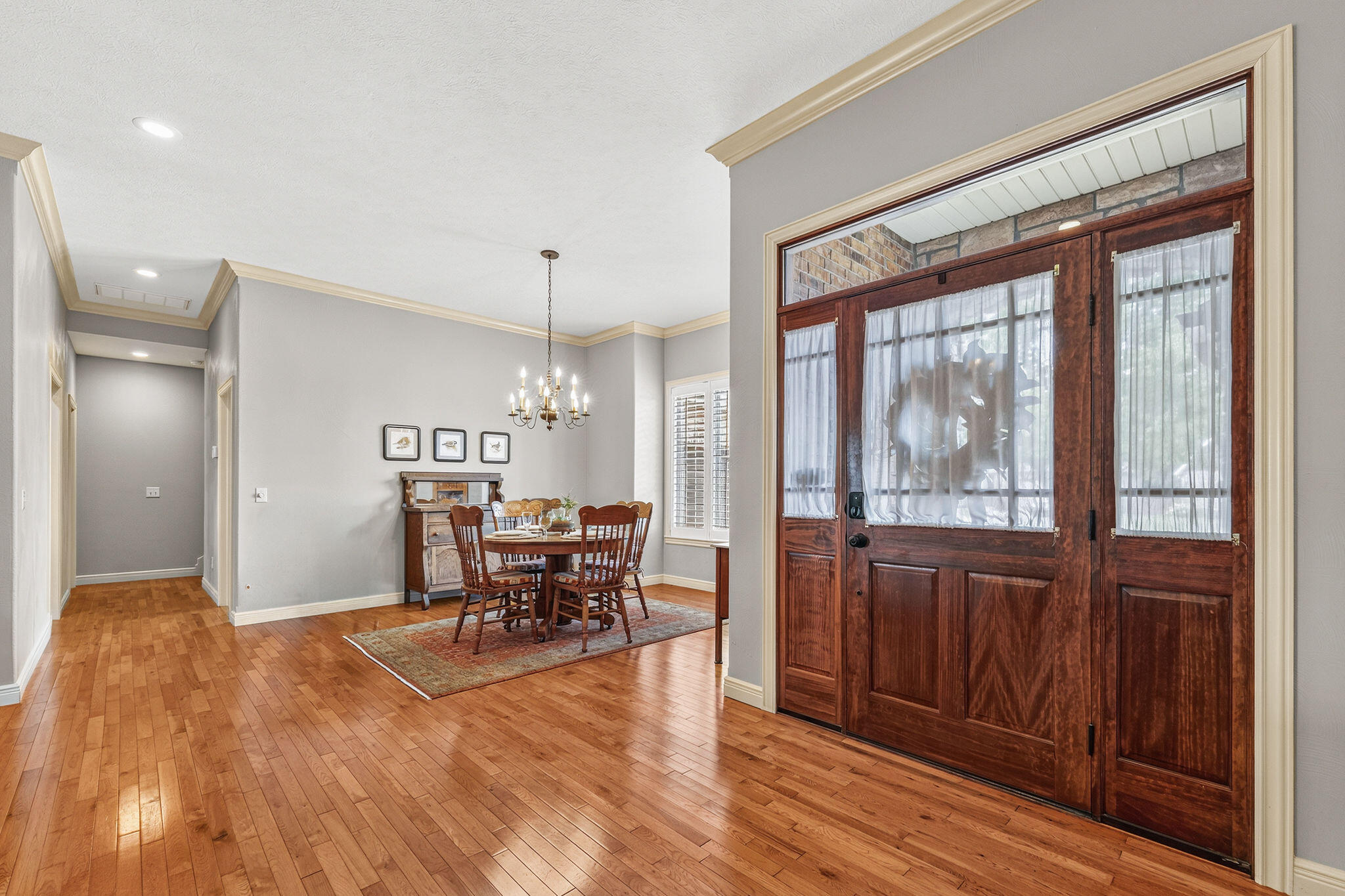 1409 North Wicklow Road Property Photo 4