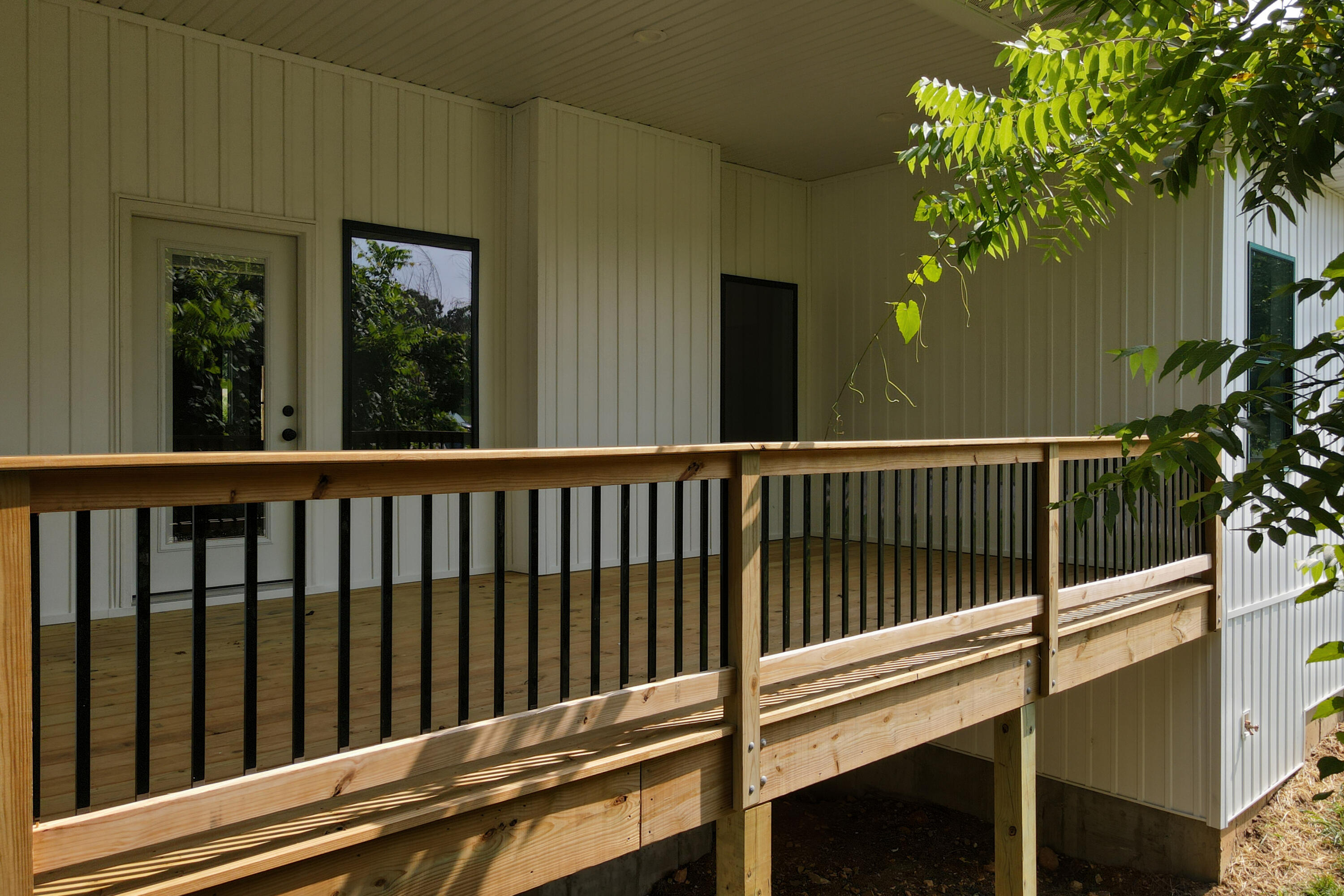 2014 East Jay Street Property Photo 11