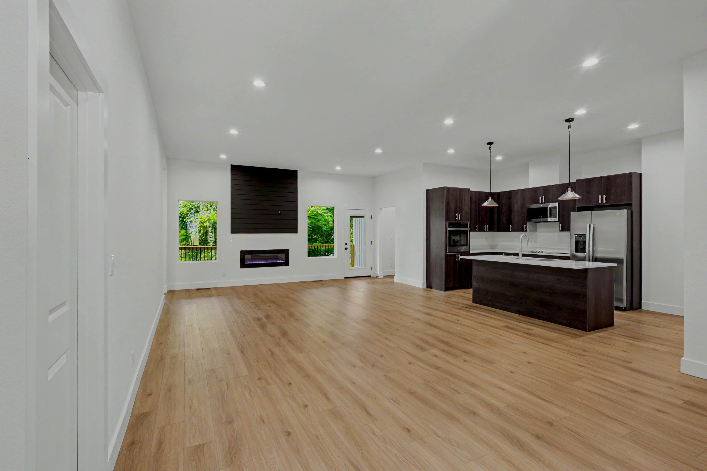 2014 East Jay Street Property Photo 15