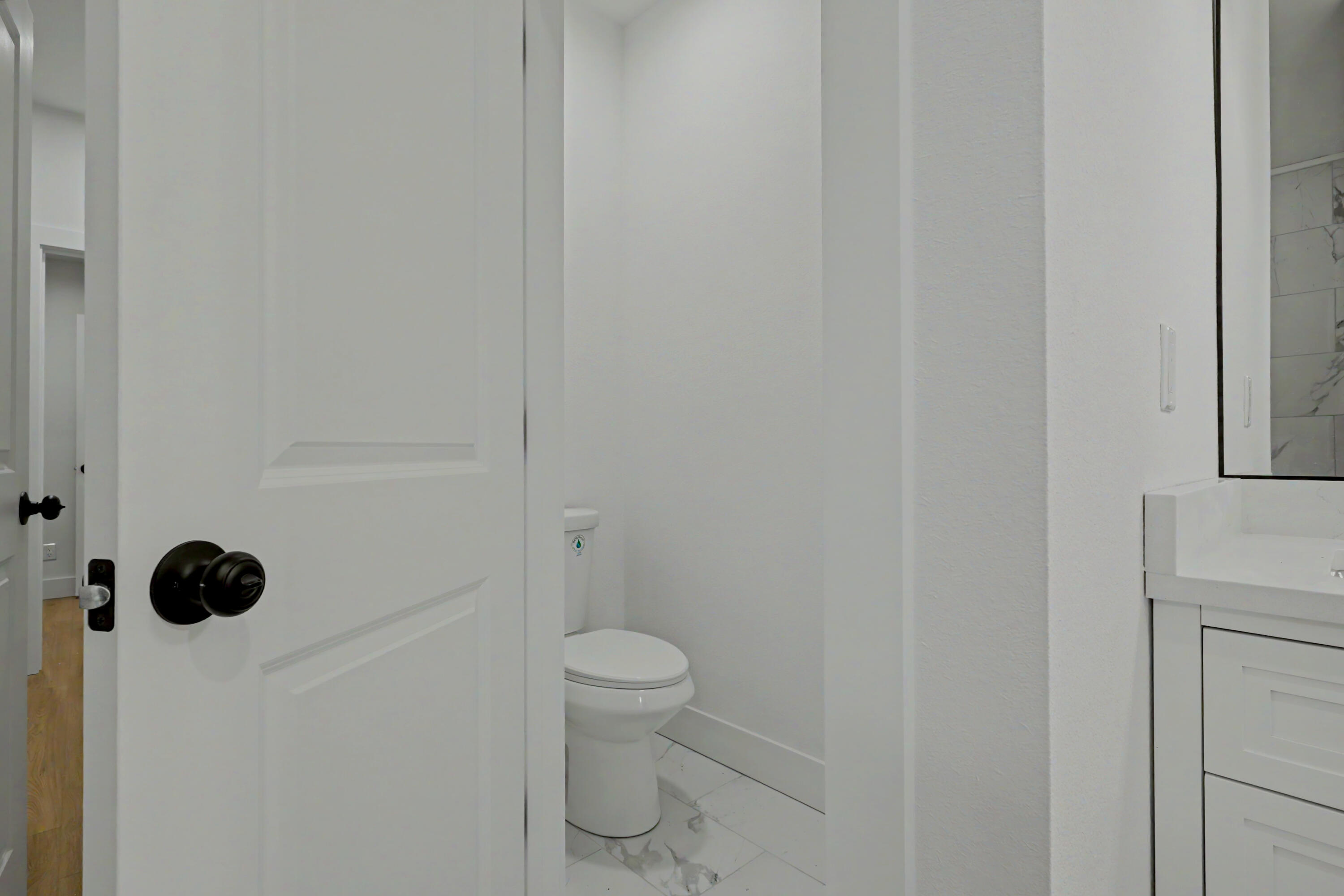 2014 East Jay Street Property Photo 43
