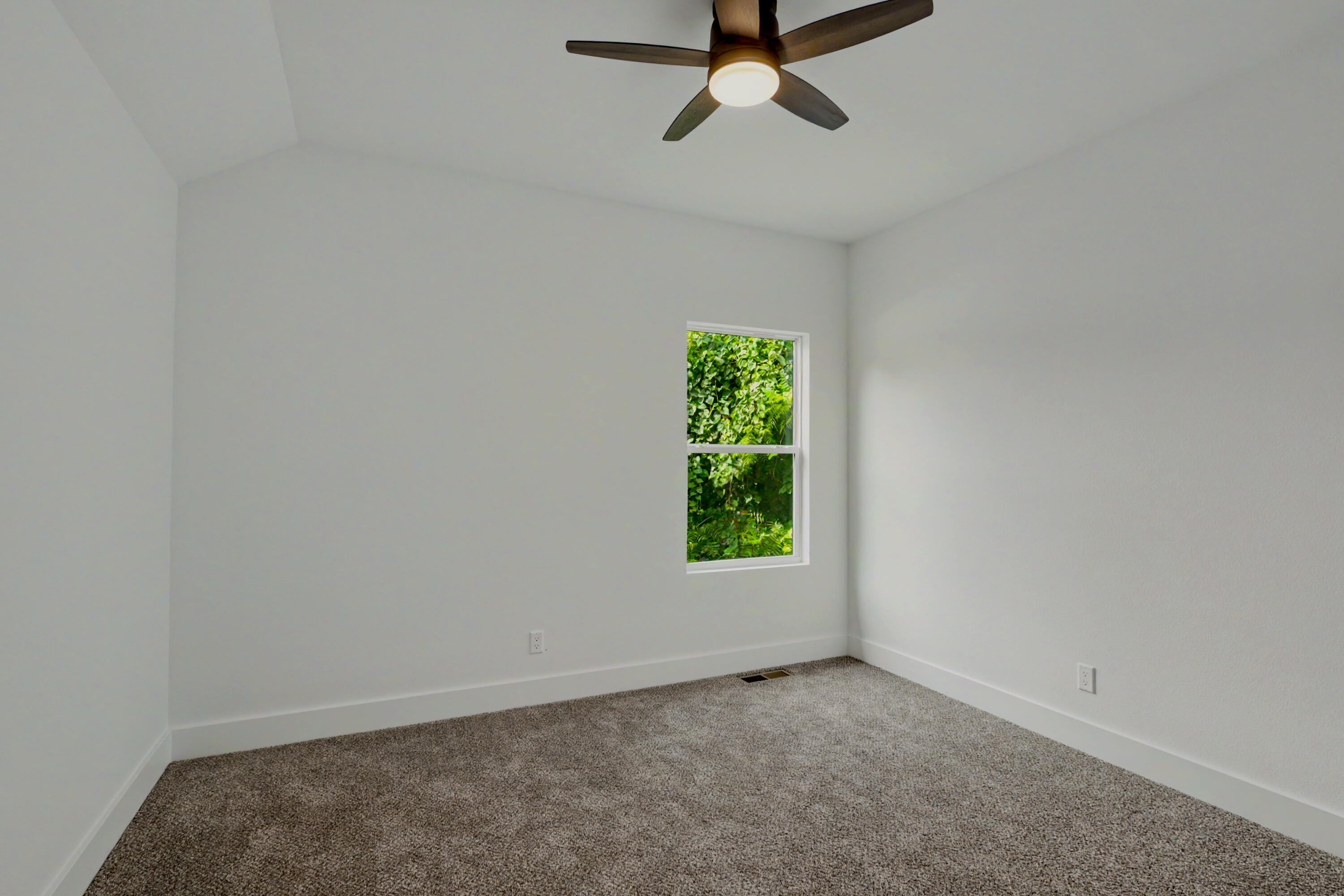 2014 East Jay Street Property Photo 58