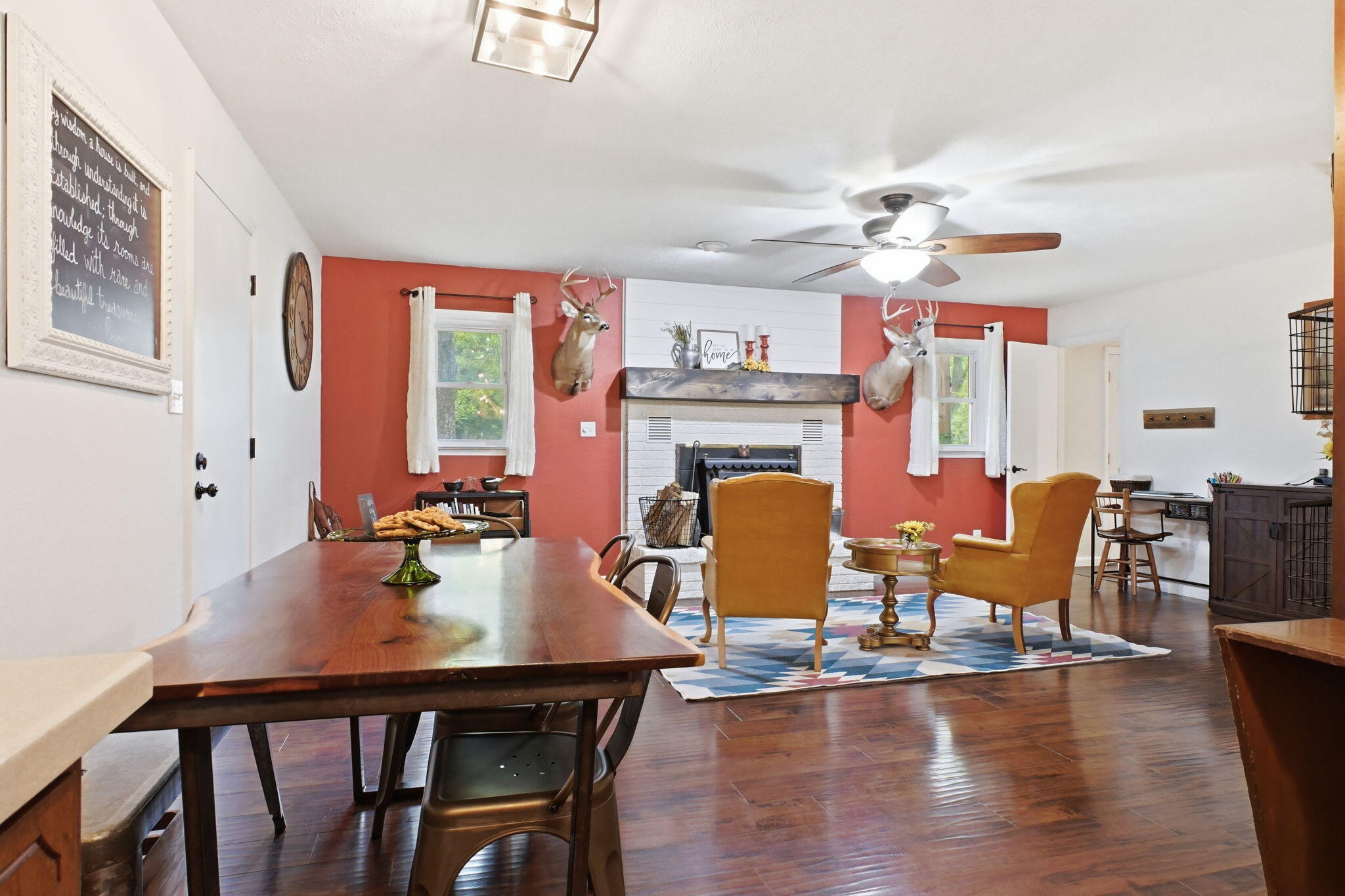 1031 North Lemmon Avenue Property Photo 14