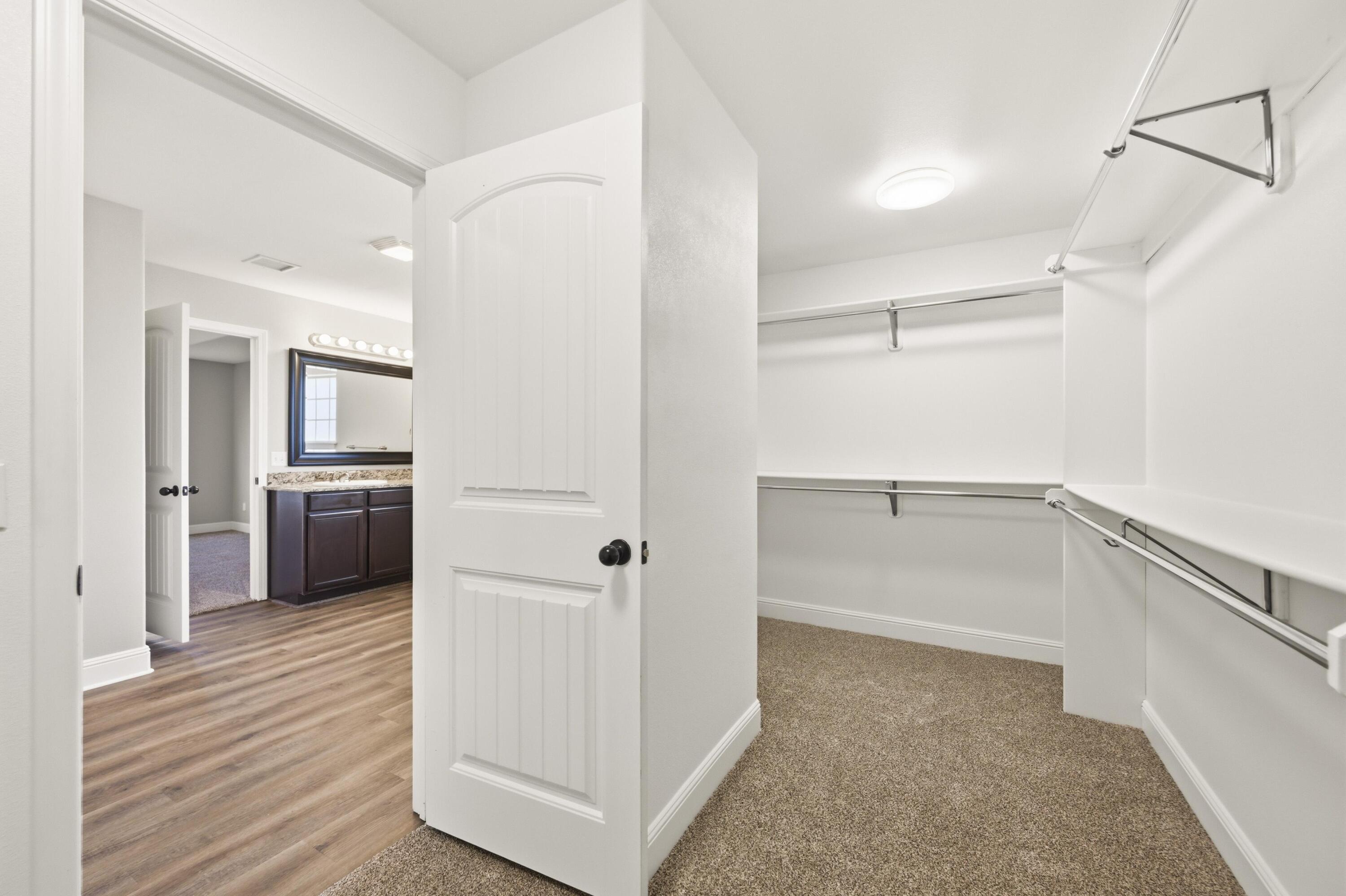 1513 Arthurs Court Property Photo 14