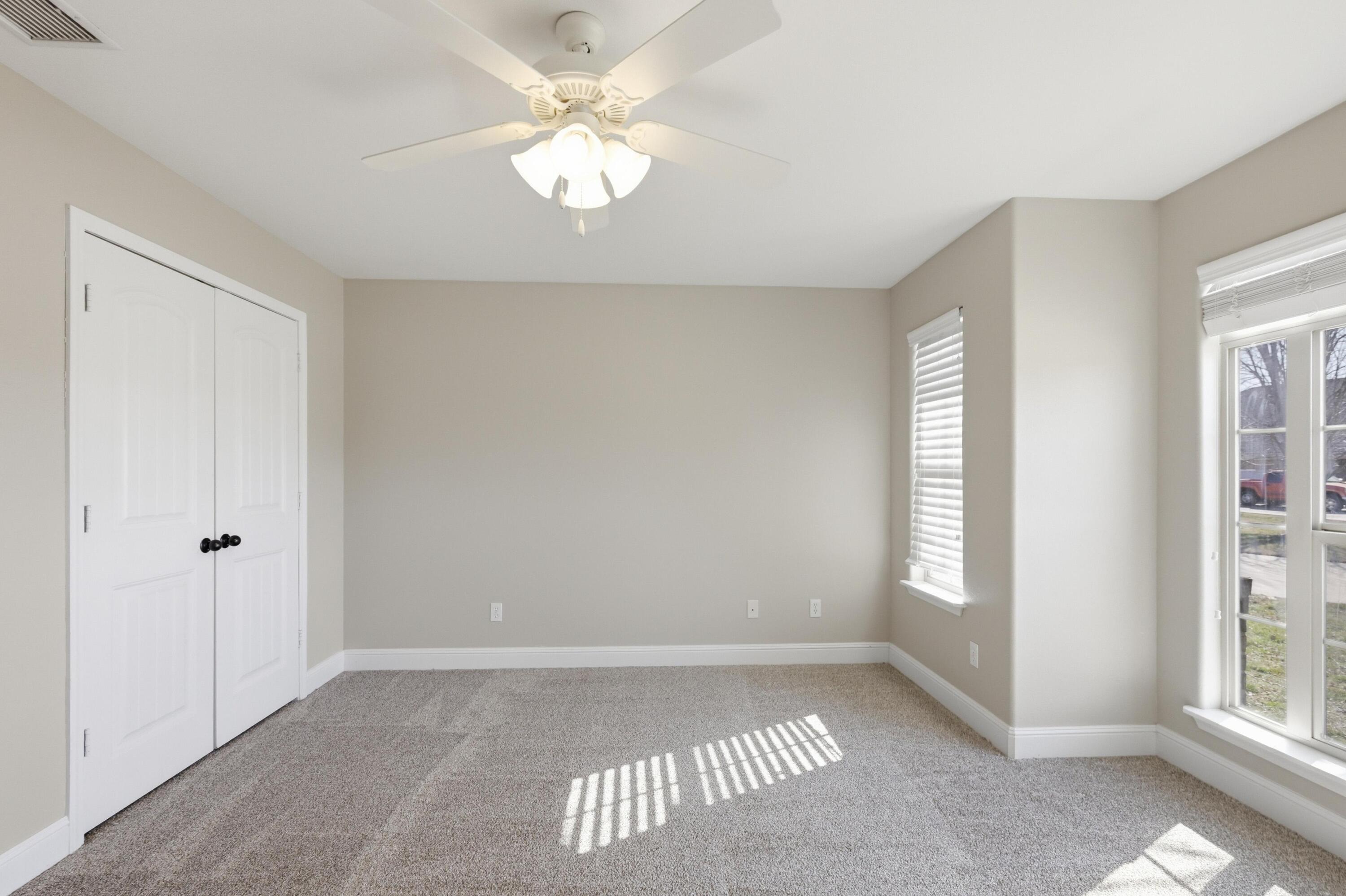 1513 Arthurs Court Property Photo 18