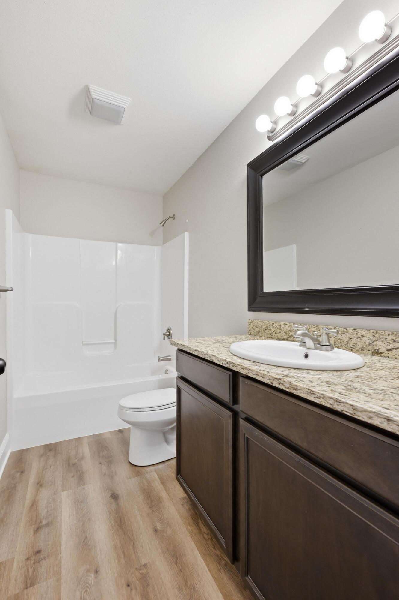 1513 Arthurs Court Property Photo 21