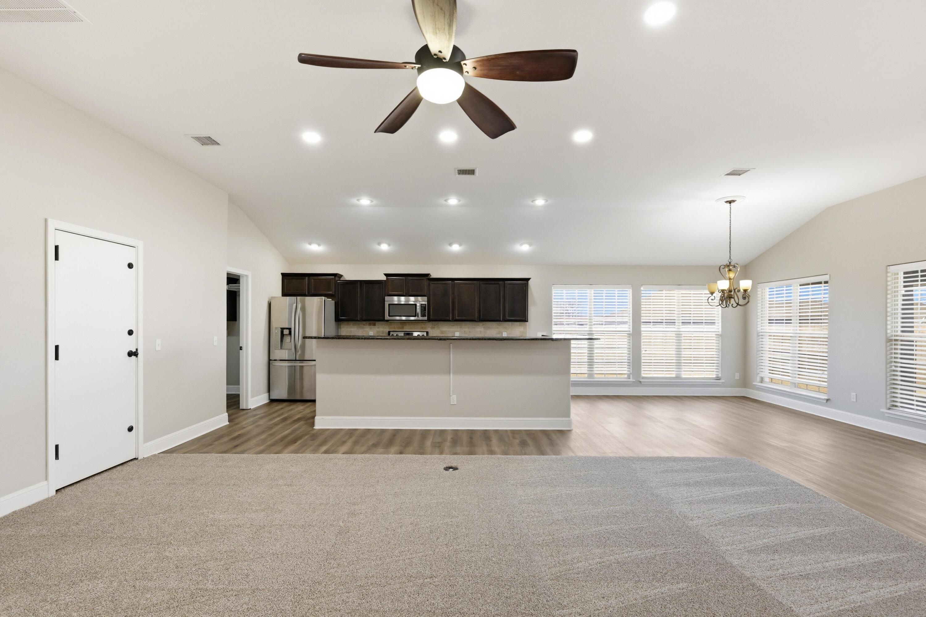 1513 Arthurs Court Property Photo 27