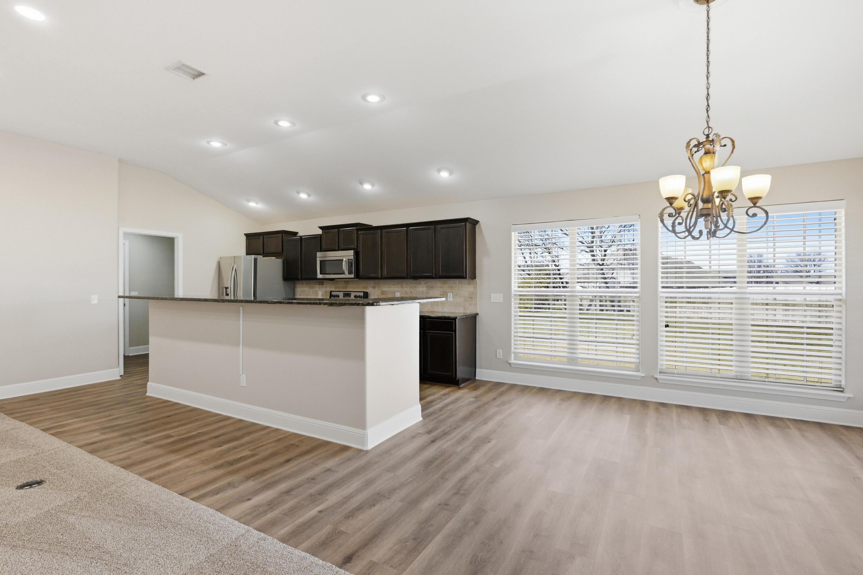 1513 Arthurs Court Property Photo 30