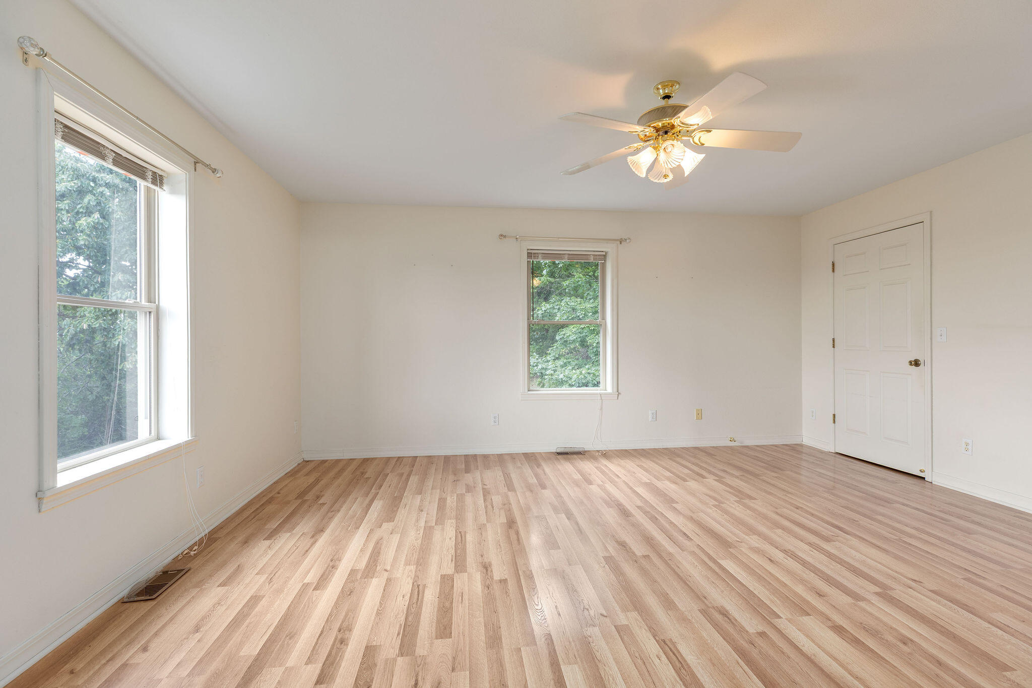 112 Stoney Ridge Drive Property Photo 11
