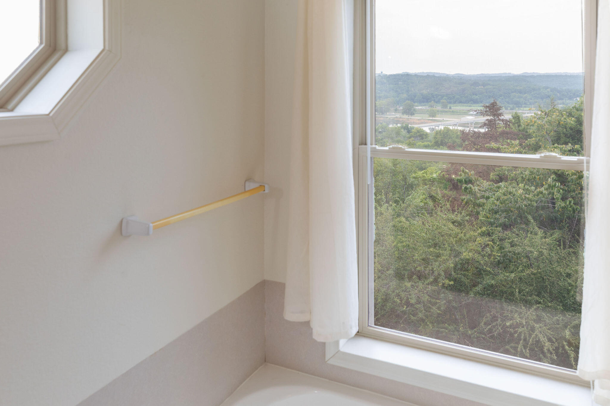 112 Stoney Ridge Drive Property Photo 13