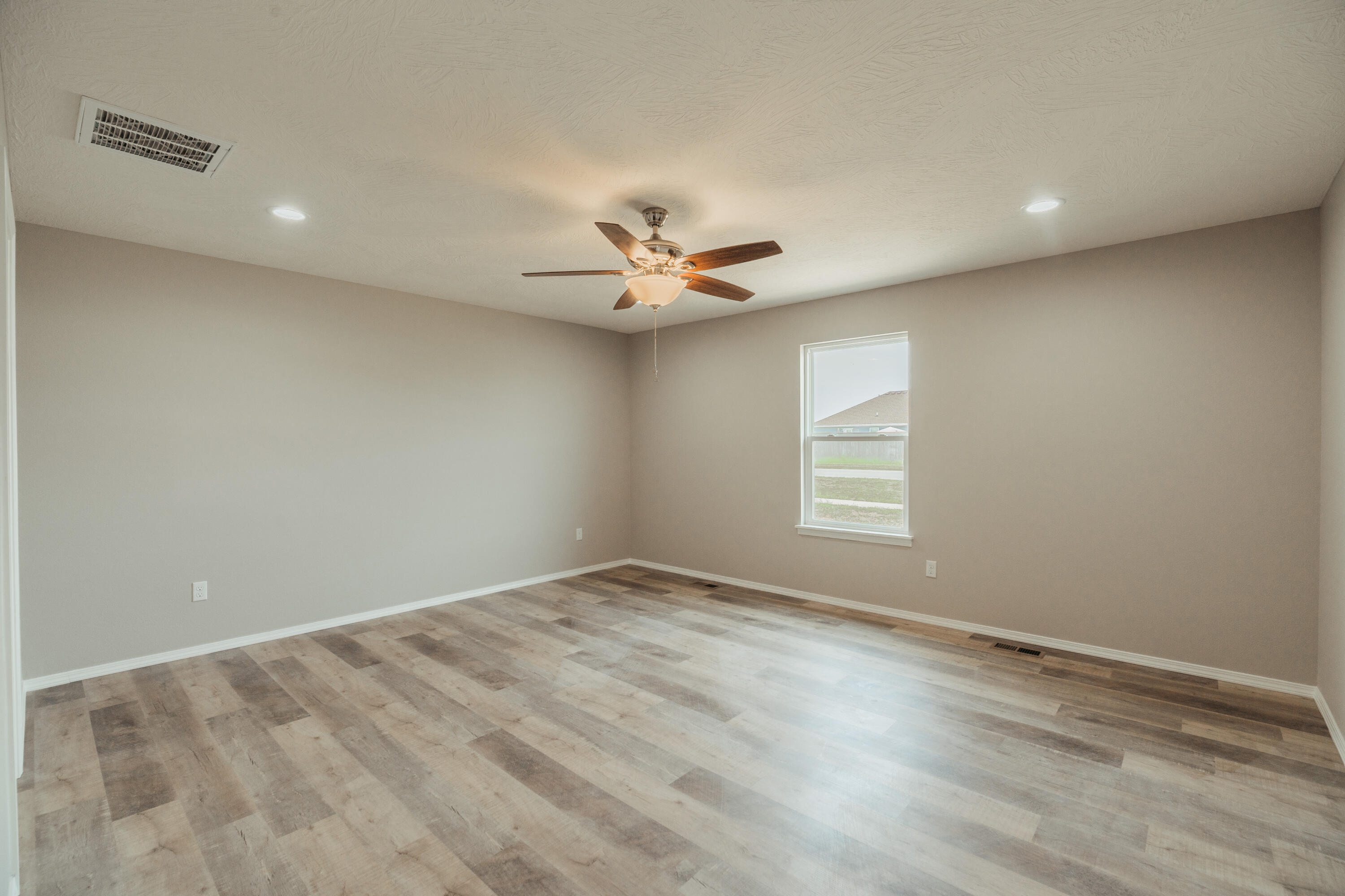 1217 East Macon Street Property Photo 13