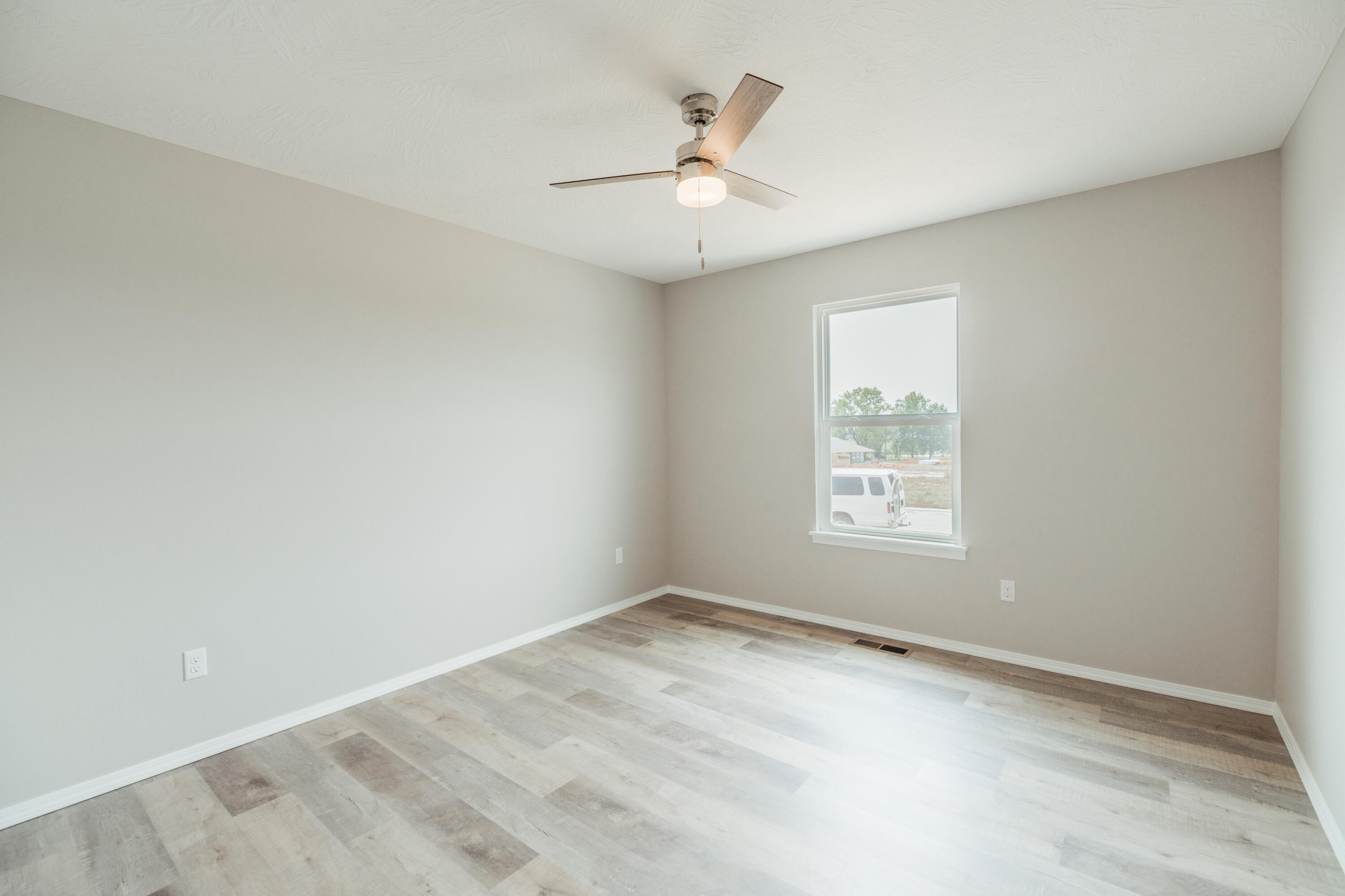 1217 East Macon Street Property Photo 17