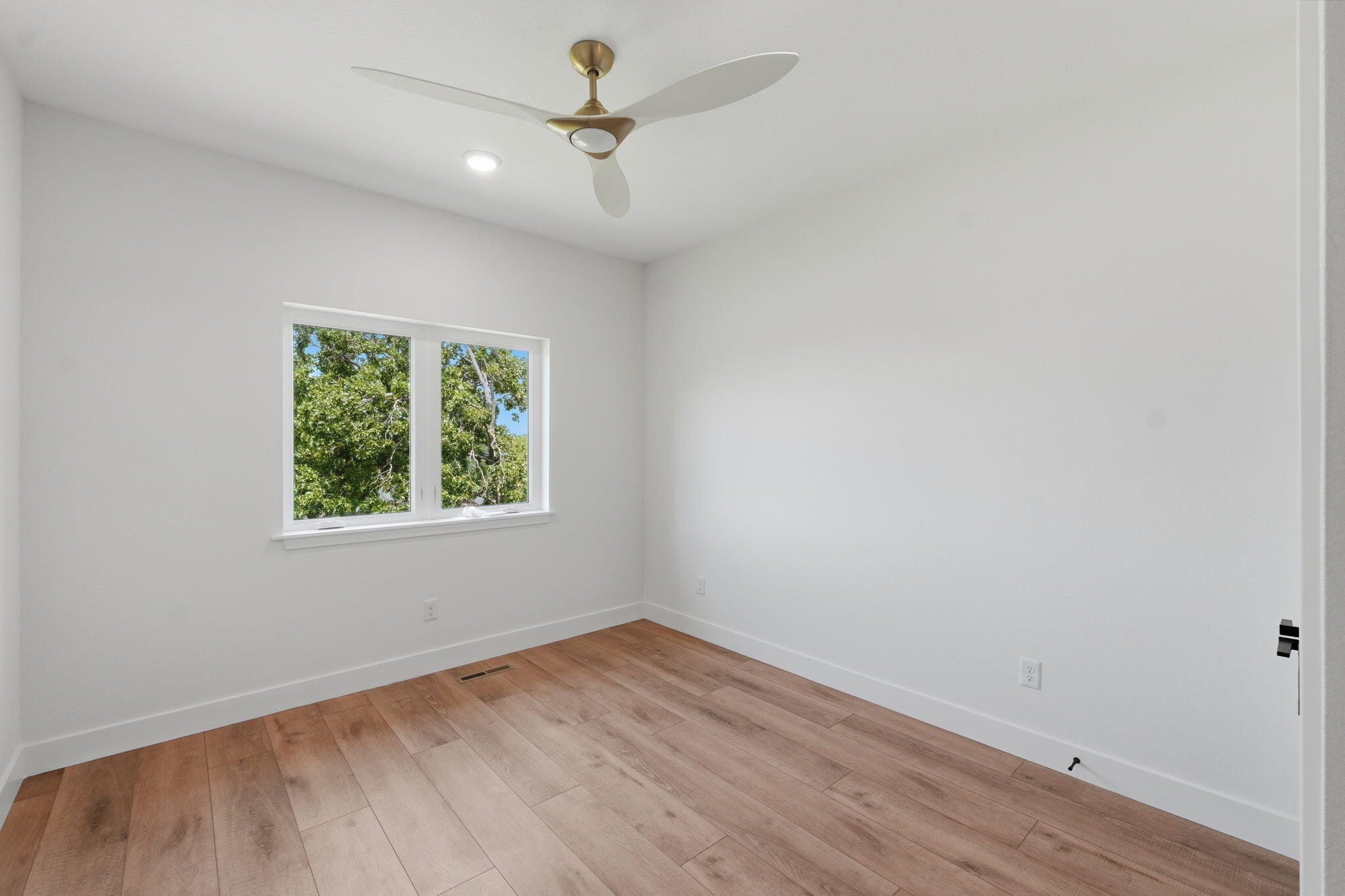 27671 Drifters Boulevard Property Photo 52