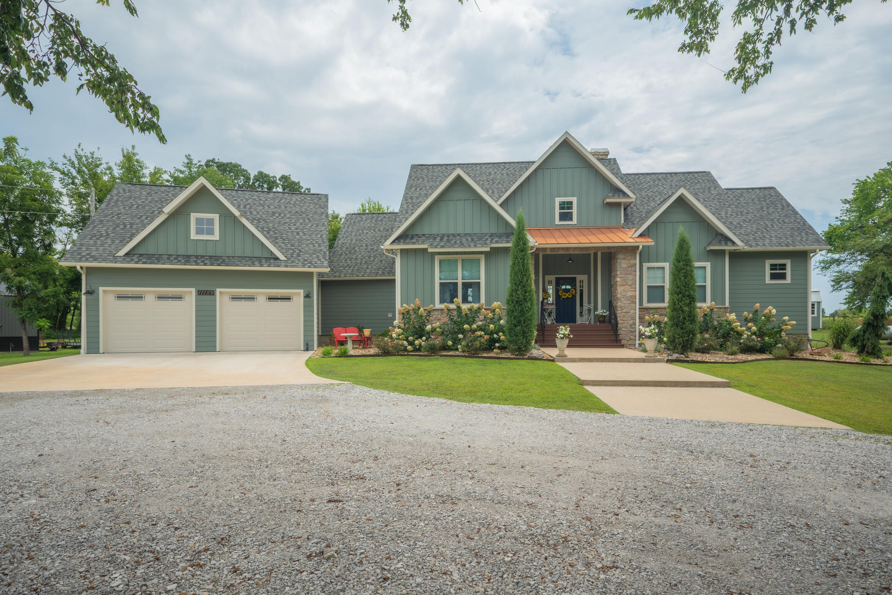11159 Molly Lane Property Photo 1