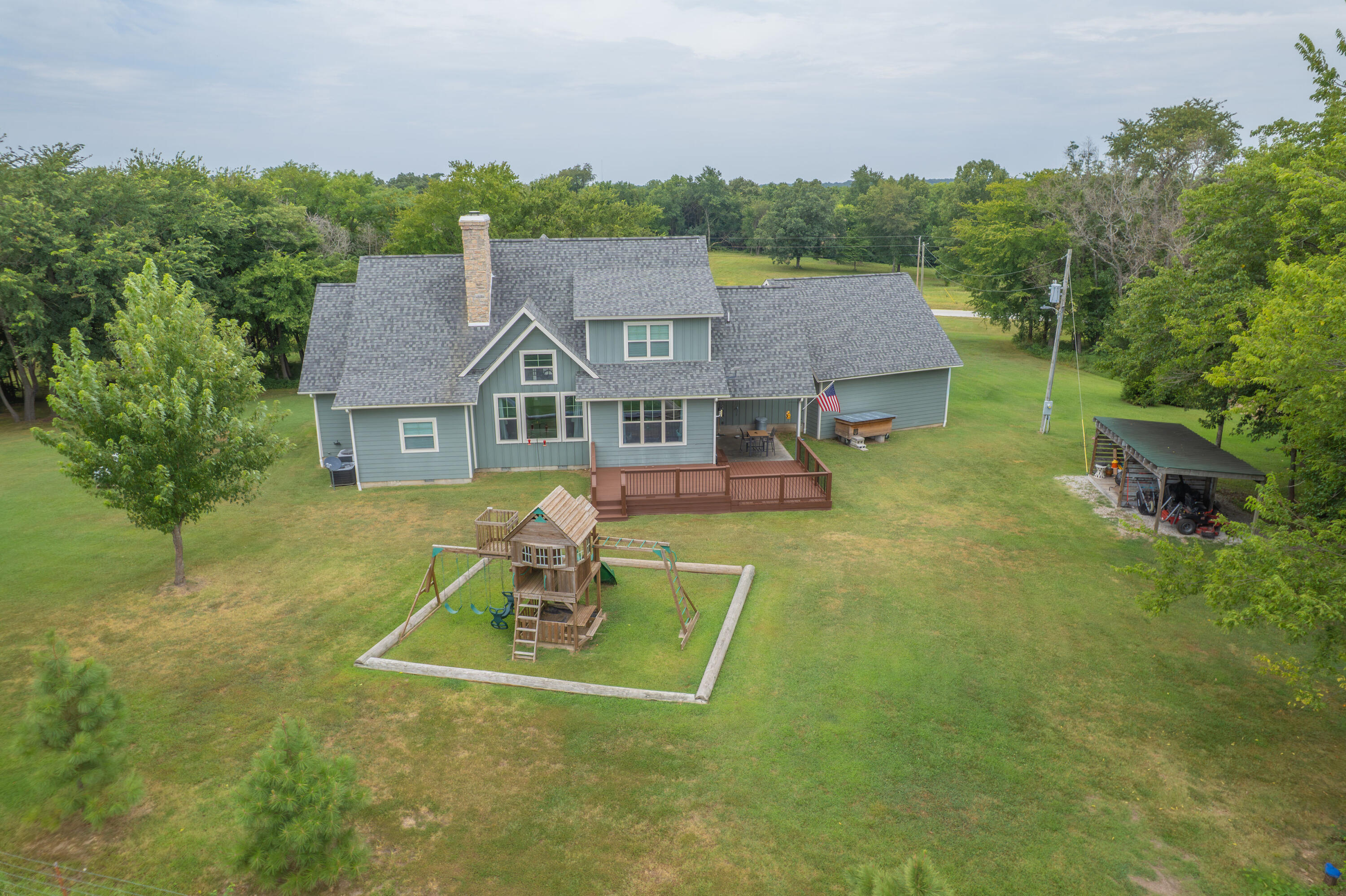 11159 Molly Lane Property Photo 4