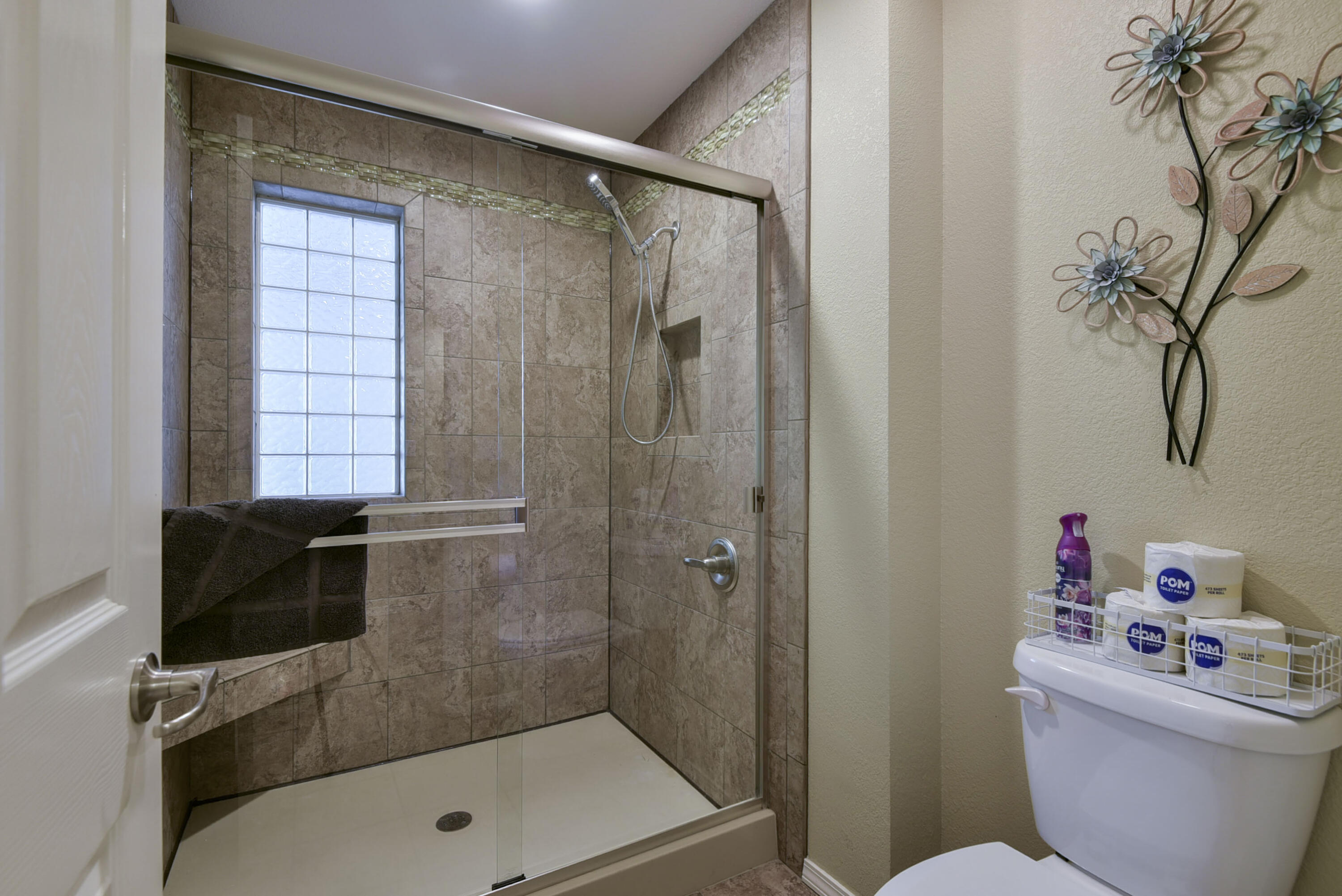 2800 Green Mountain Drive 240 Property Photo 14