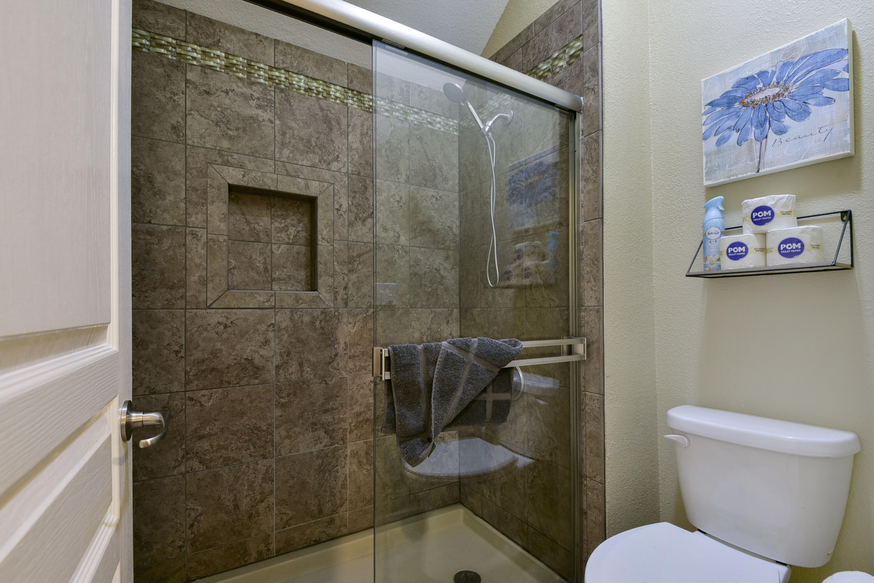2800 Green Mountain Drive 240 Property Photo 25