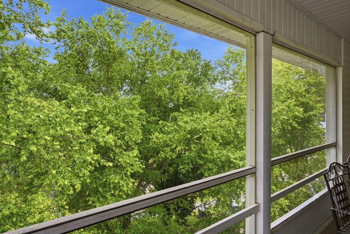2800 Green Mountain Drive 240 Property Photo 27