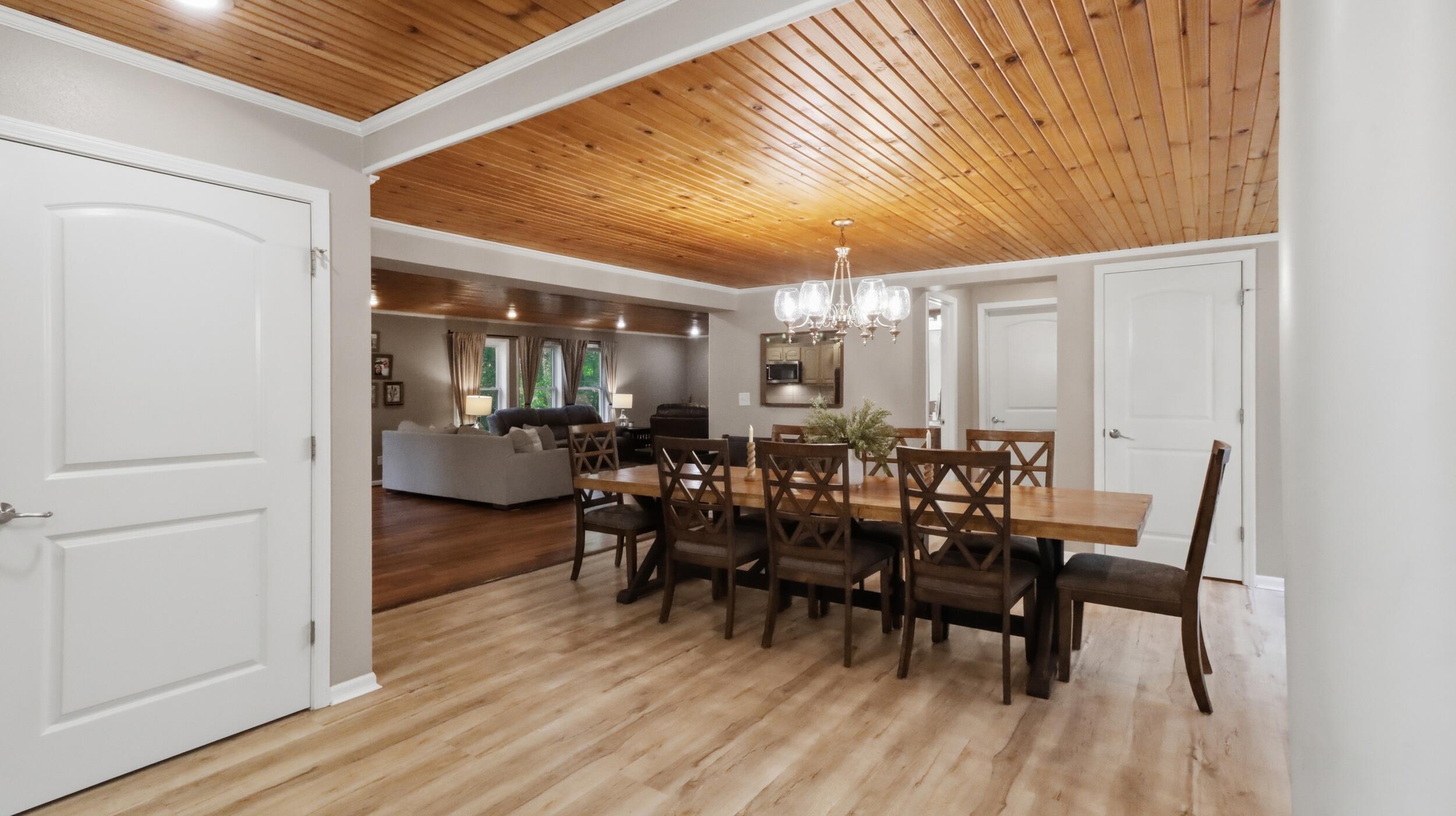 1301 County Road 6020 Property Photo 5