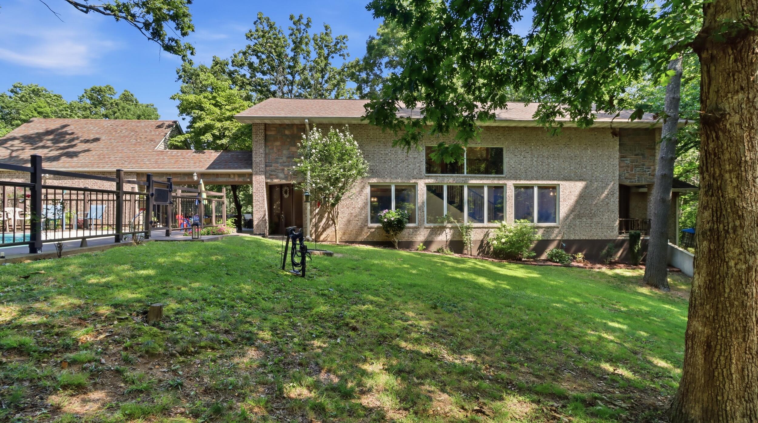 1301 County Road 6020 Property Photo 34