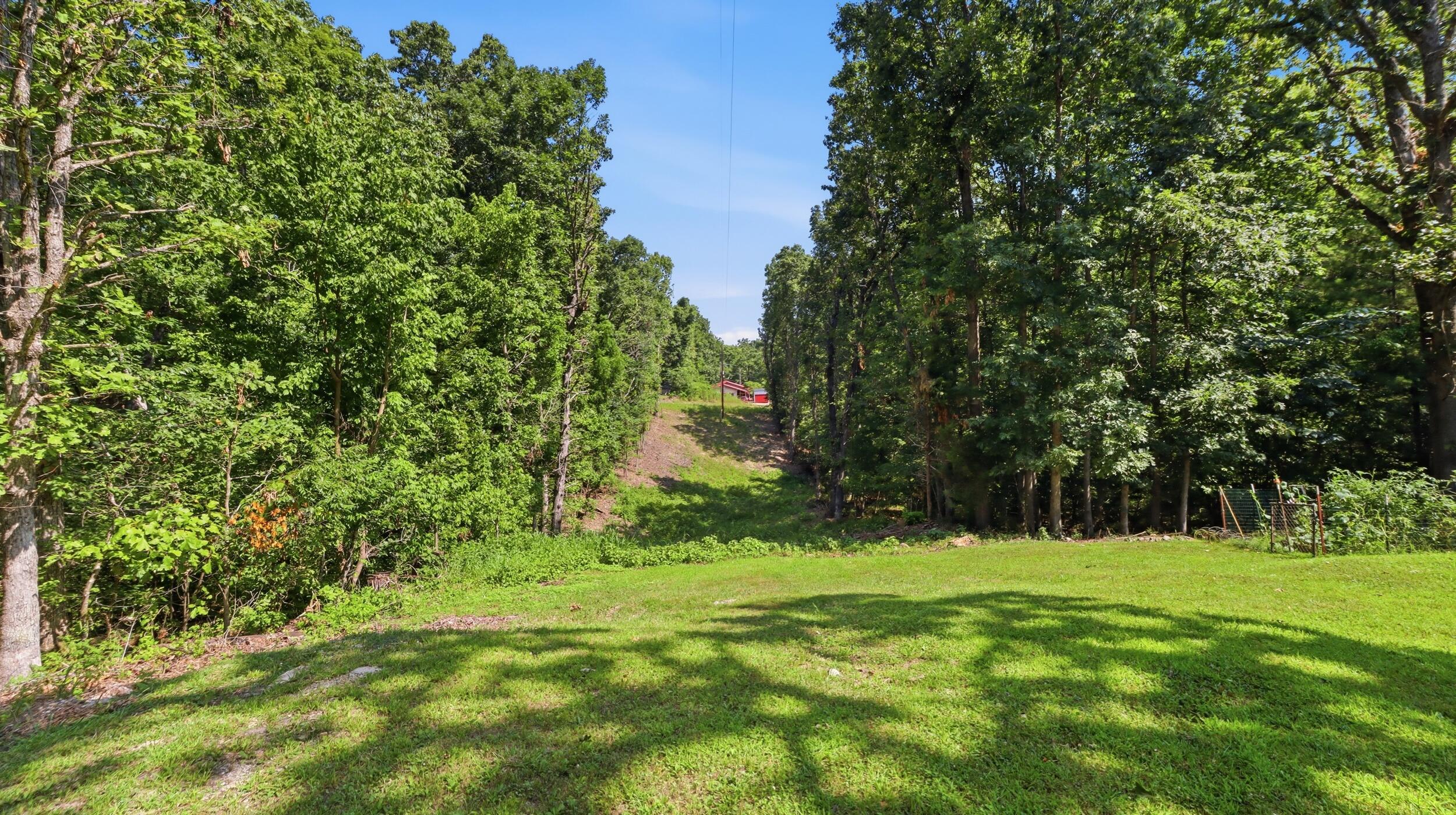 1301 County Road 6020 Property Photo 40
