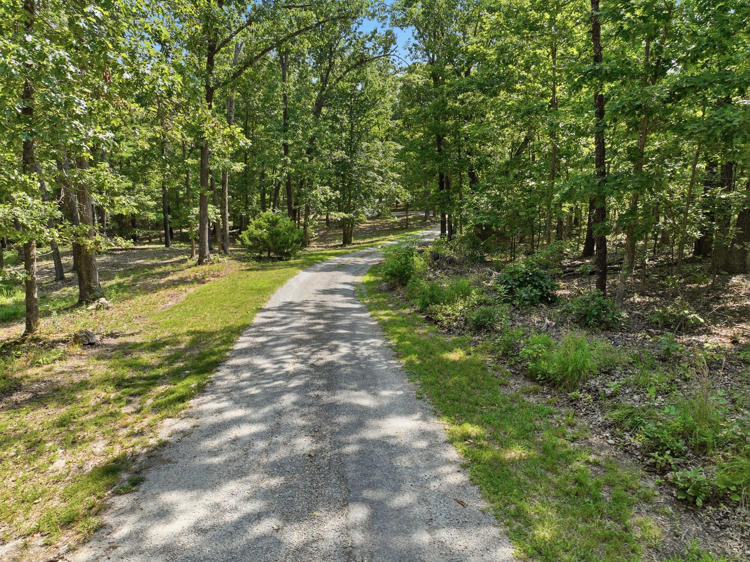 1301 County Road 6020 Property Photo 48