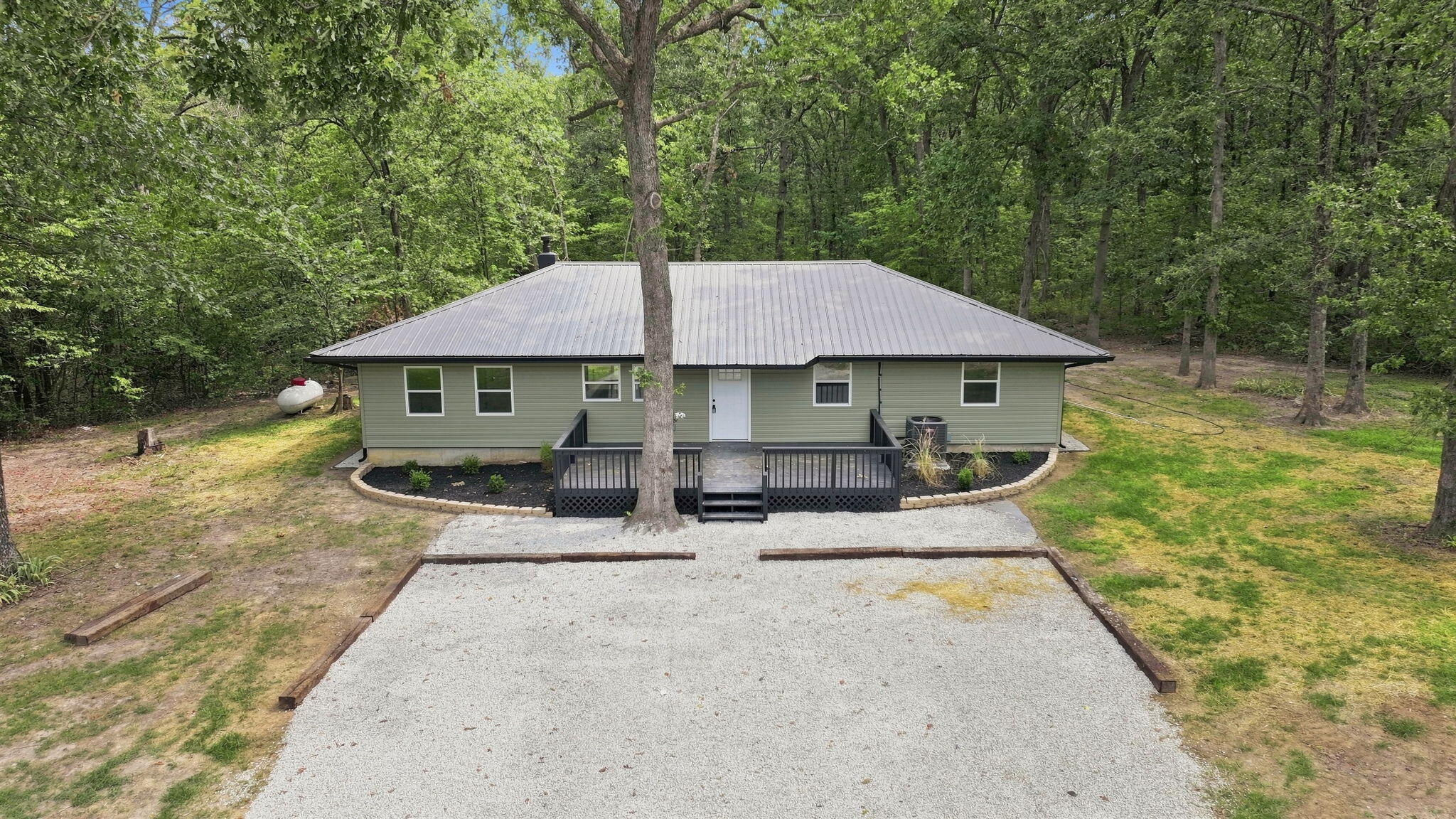 251 Friendship Drive Property Photo 4