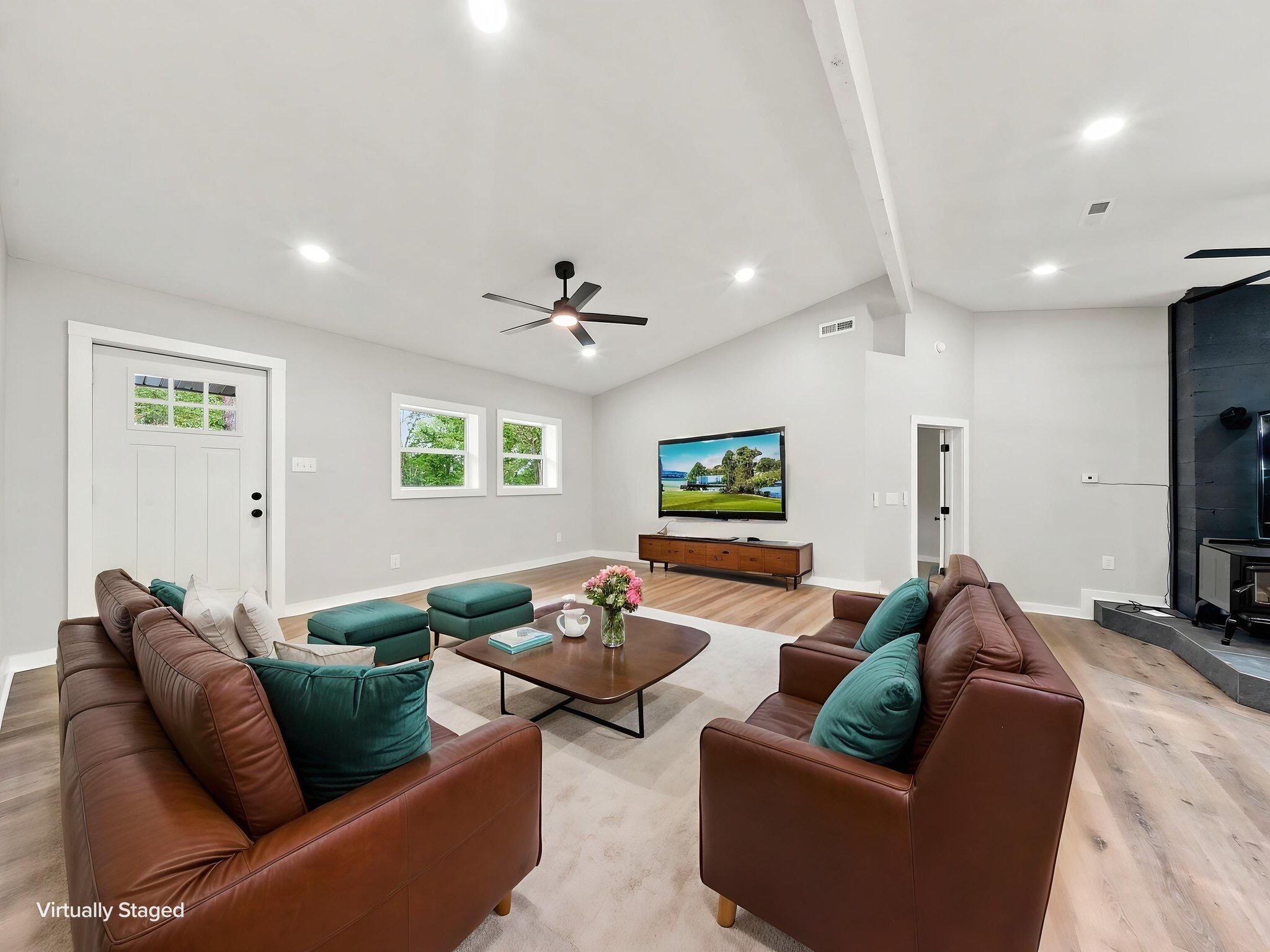 251 Friendship Drive Property Photo 8