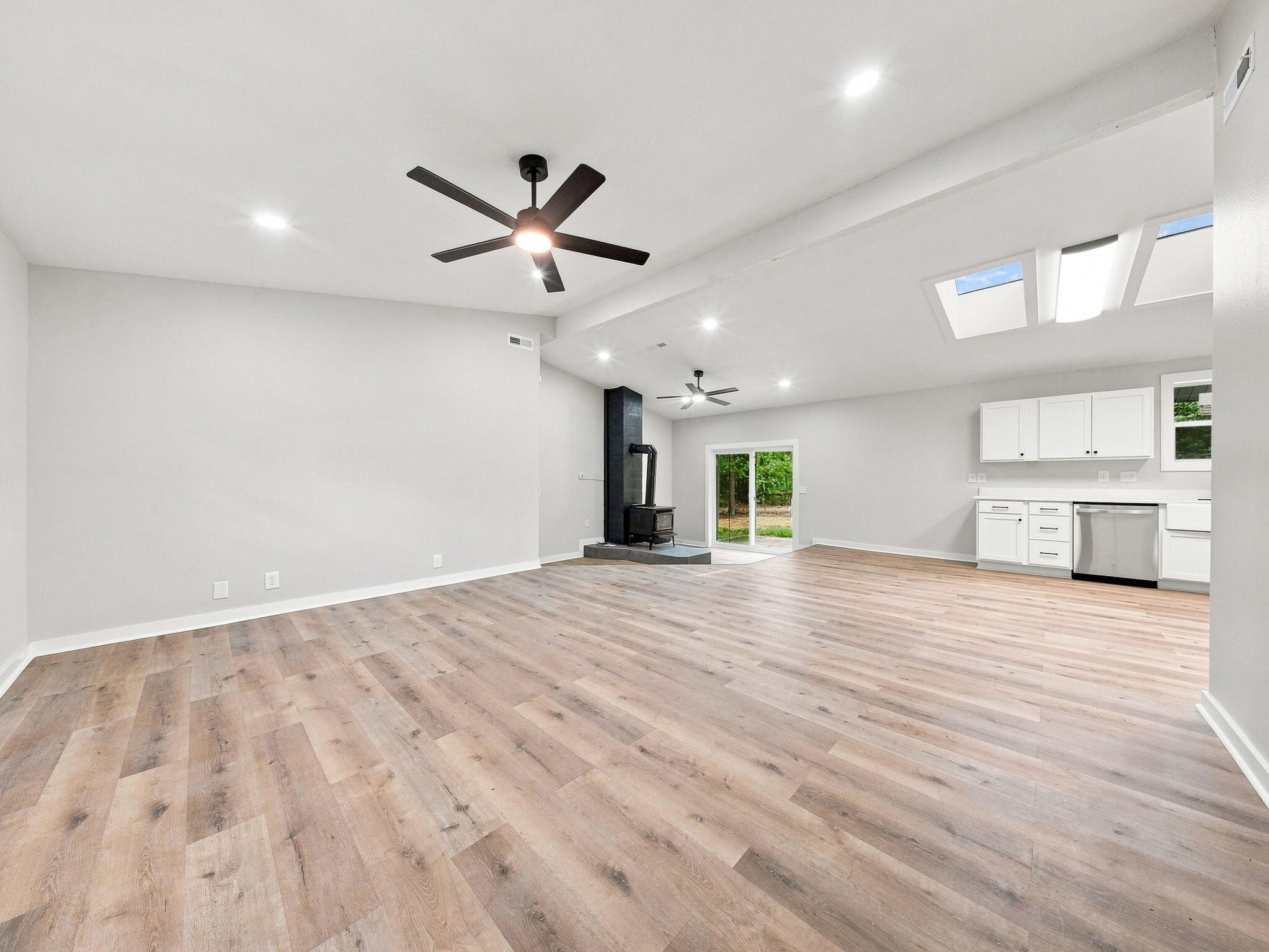 251 Friendship Drive Property Photo 10