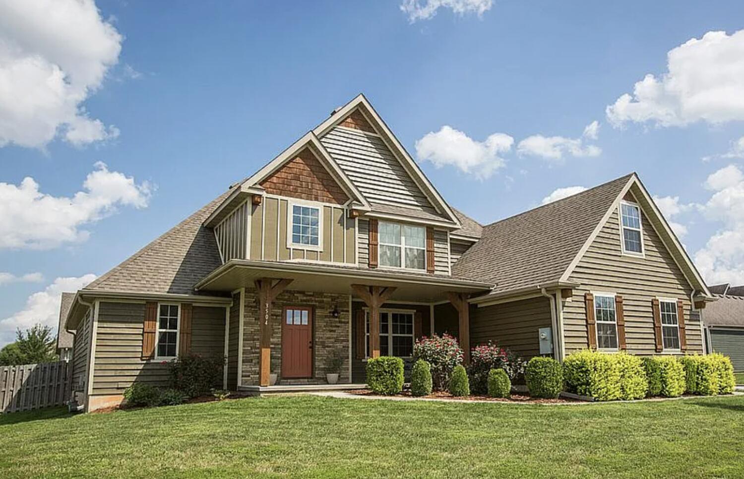 3504 North Ledgestone Drive Property Photo 1