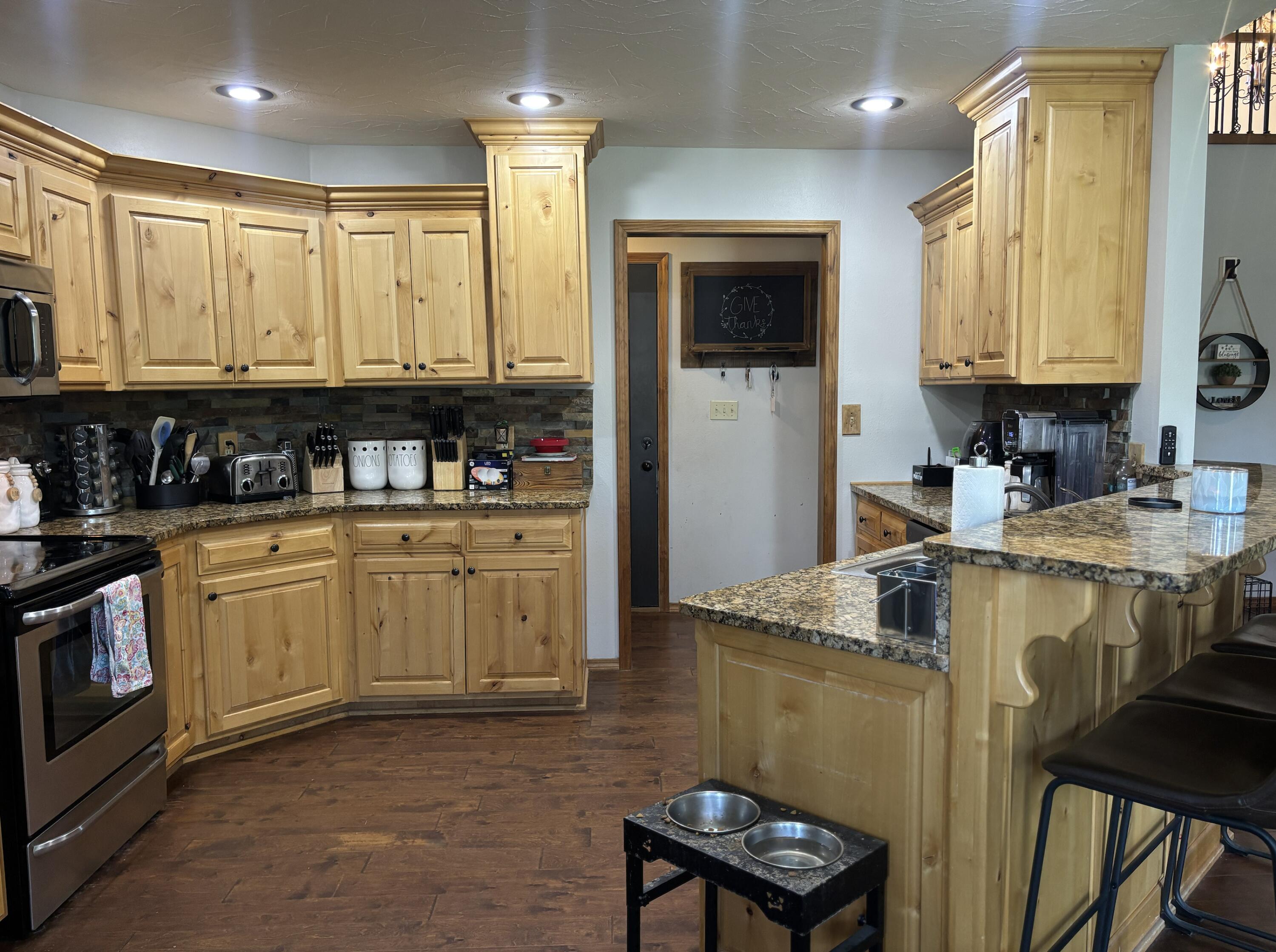 3504 North Ledgestone Drive Property Photo 13