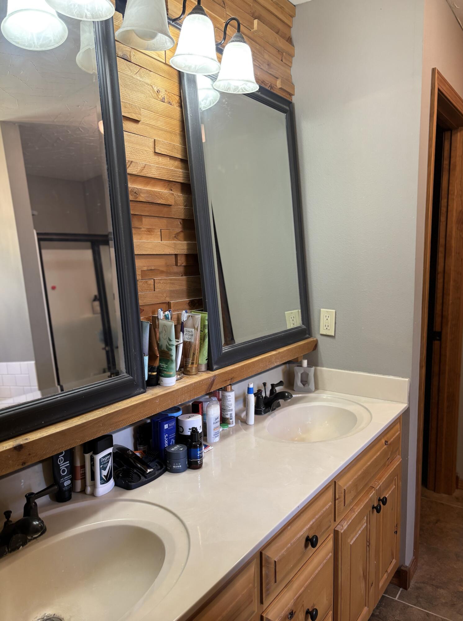 3504 North Ledgestone Drive Property Photo 22