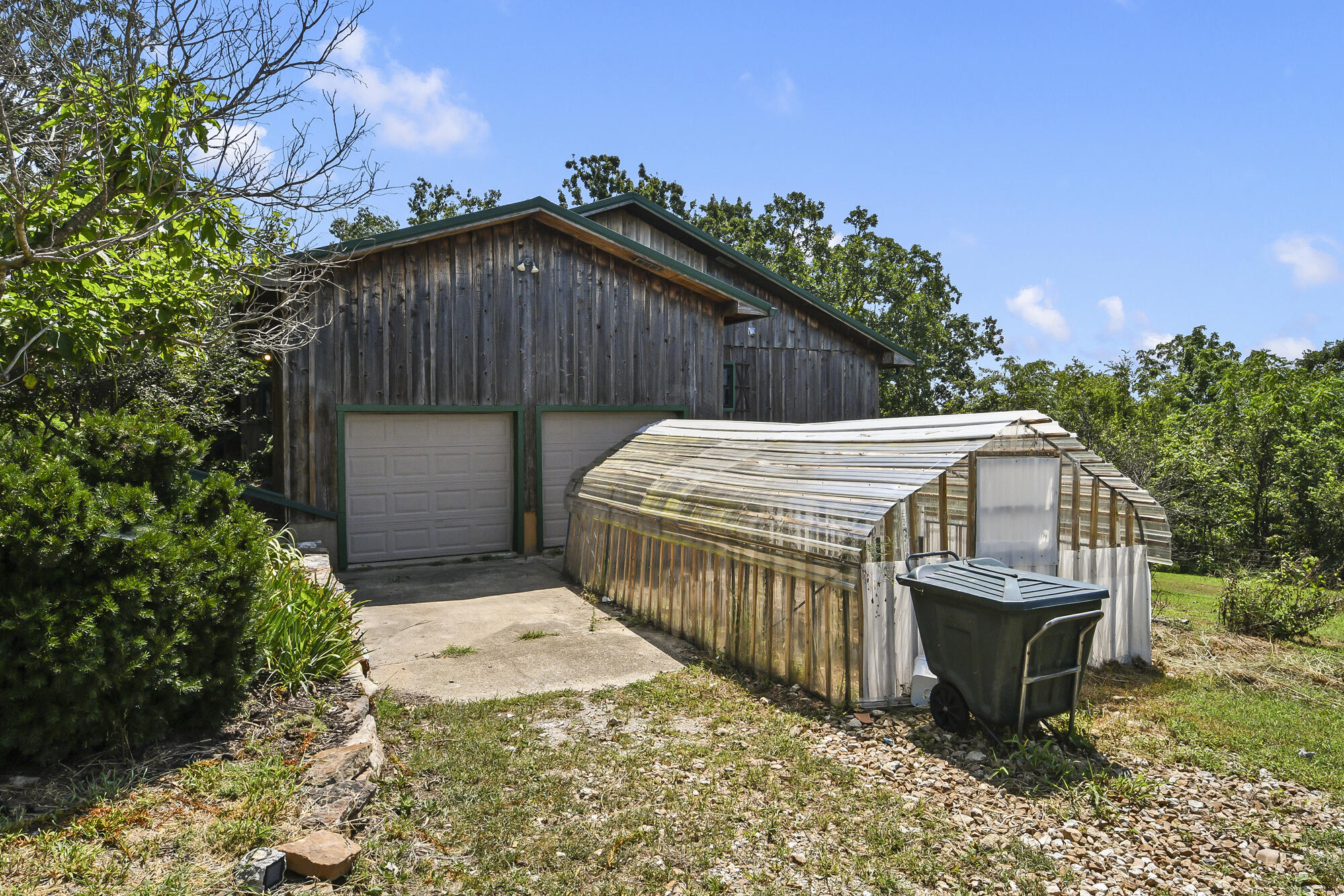 6421 Lawson Road Property Photo 7