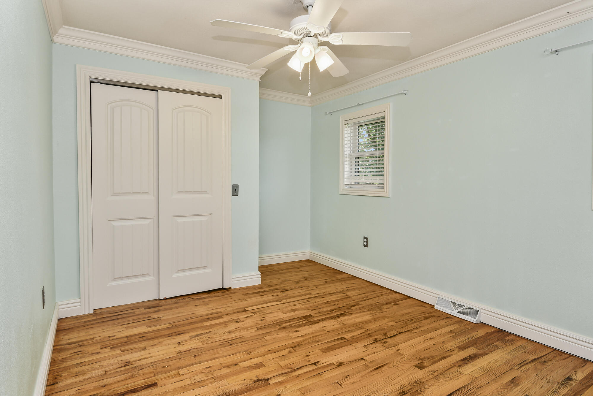 6421 Lawson Road Property Photo 16