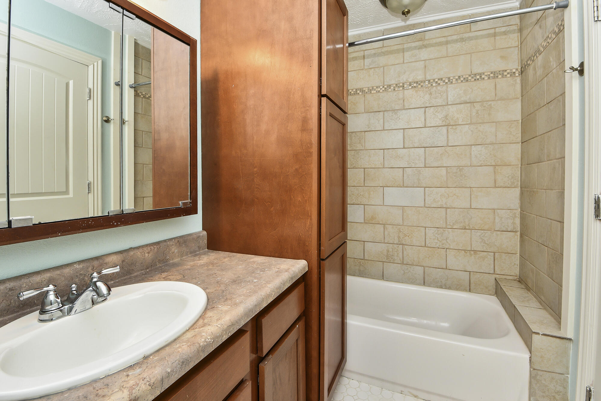 6421 Lawson Road Property Photo 41