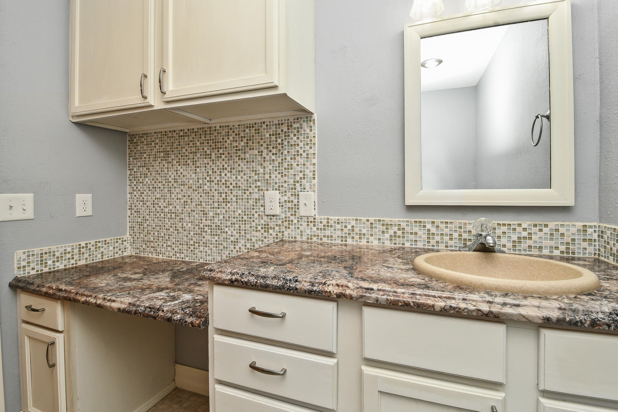 6421 Lawson Road Property Photo 45