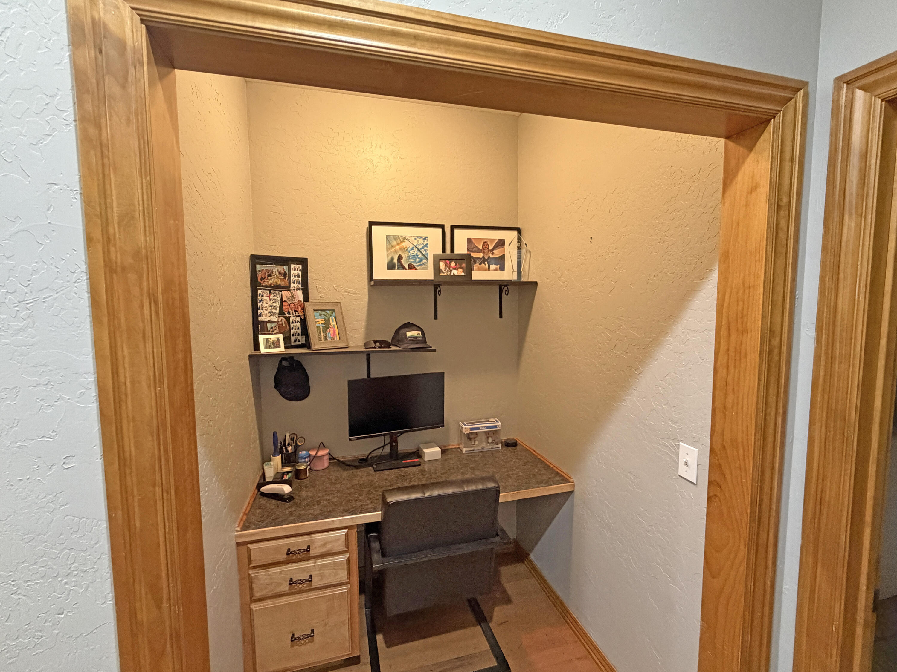 1063 East Maryland Court Property Photo 21