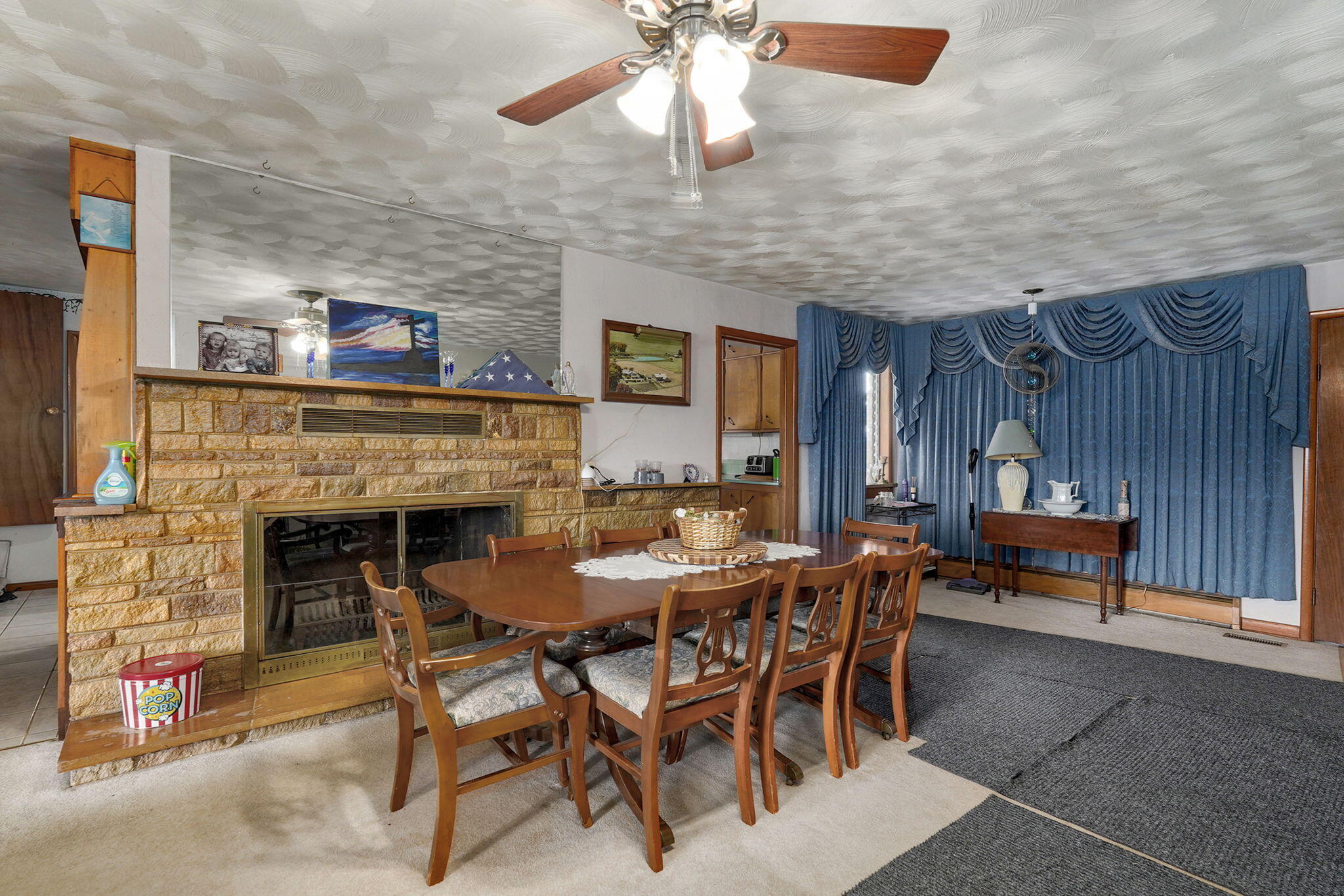 413 West Hayward Drive Property Photo 8