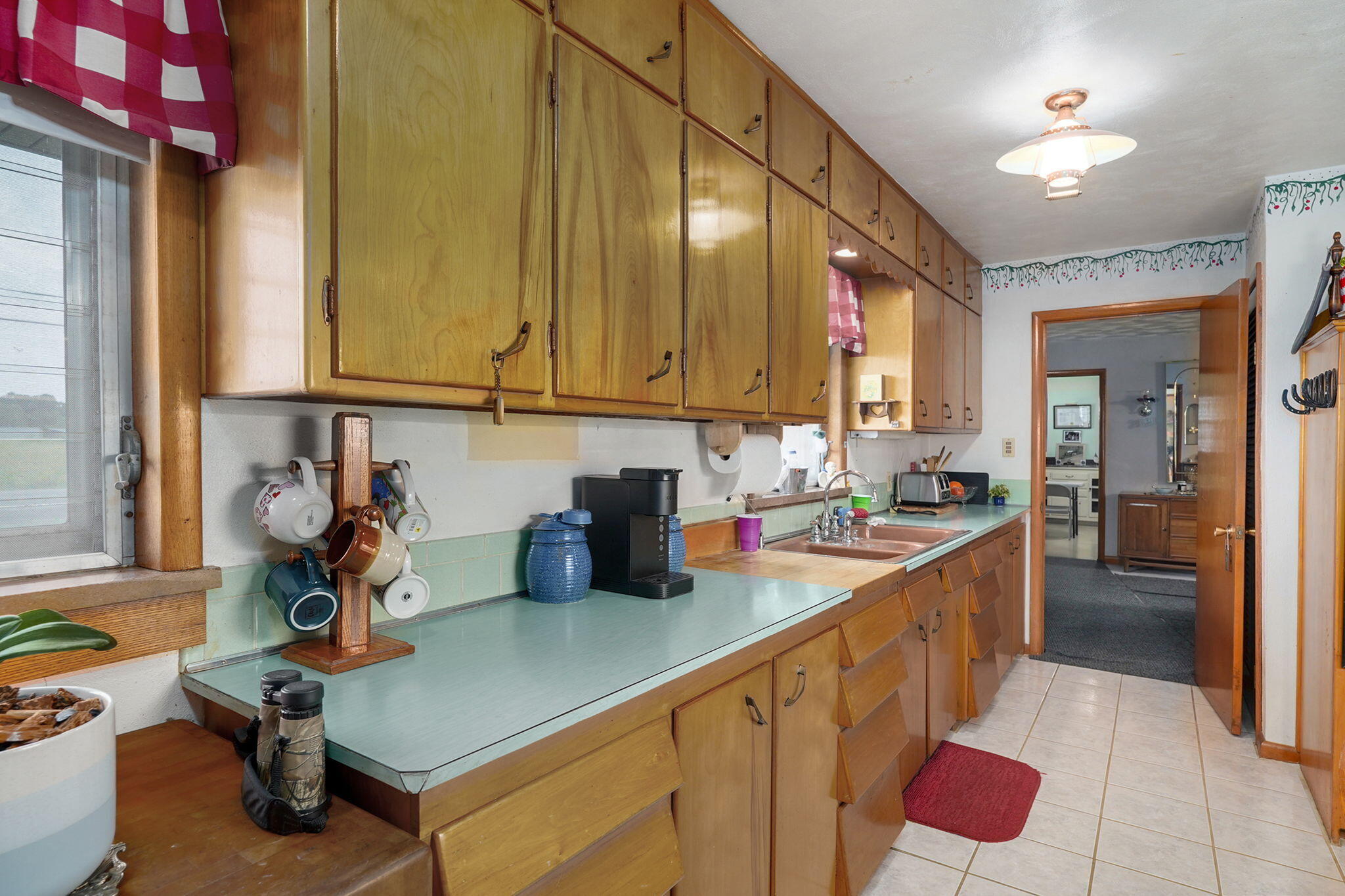 413 West Hayward Drive Property Photo 13