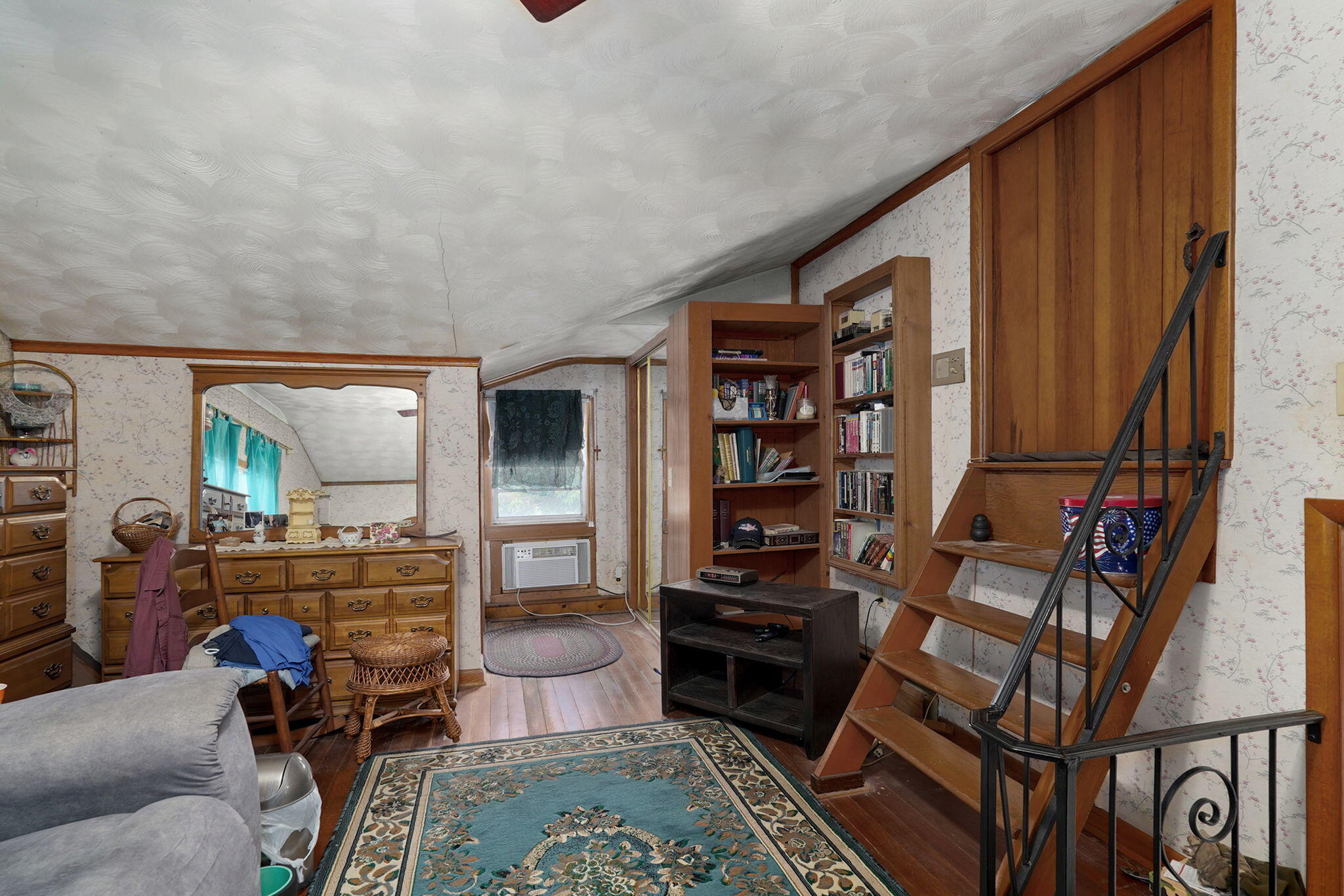413 West Hayward Drive Property Photo 18