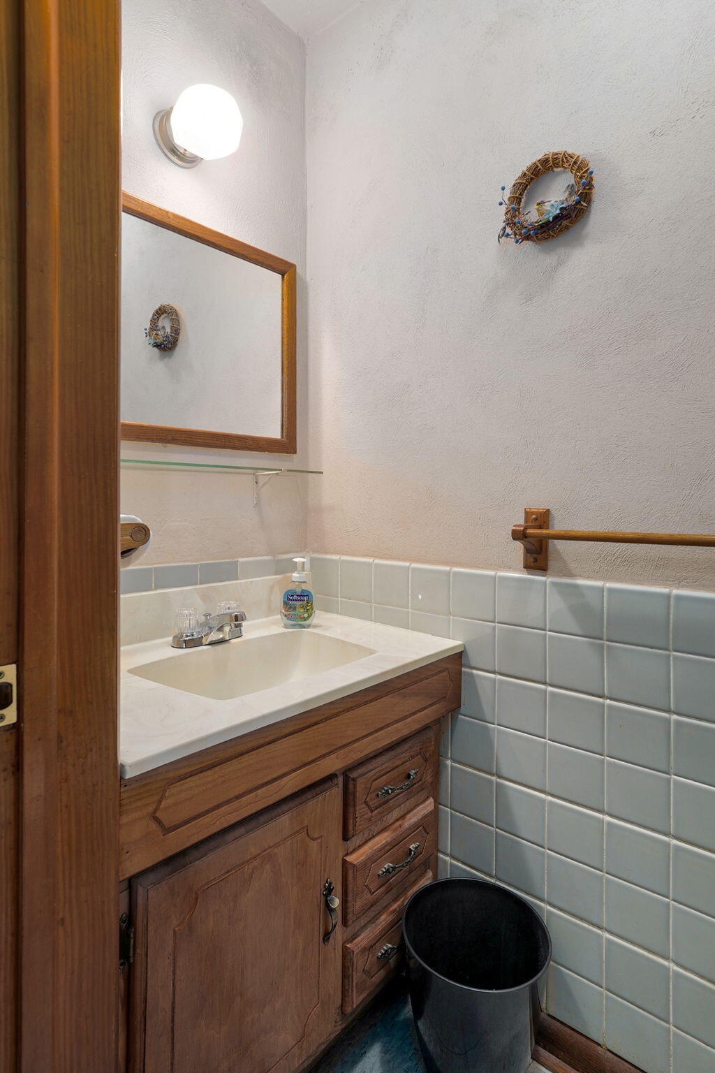 413 West Hayward Drive Property Photo 25