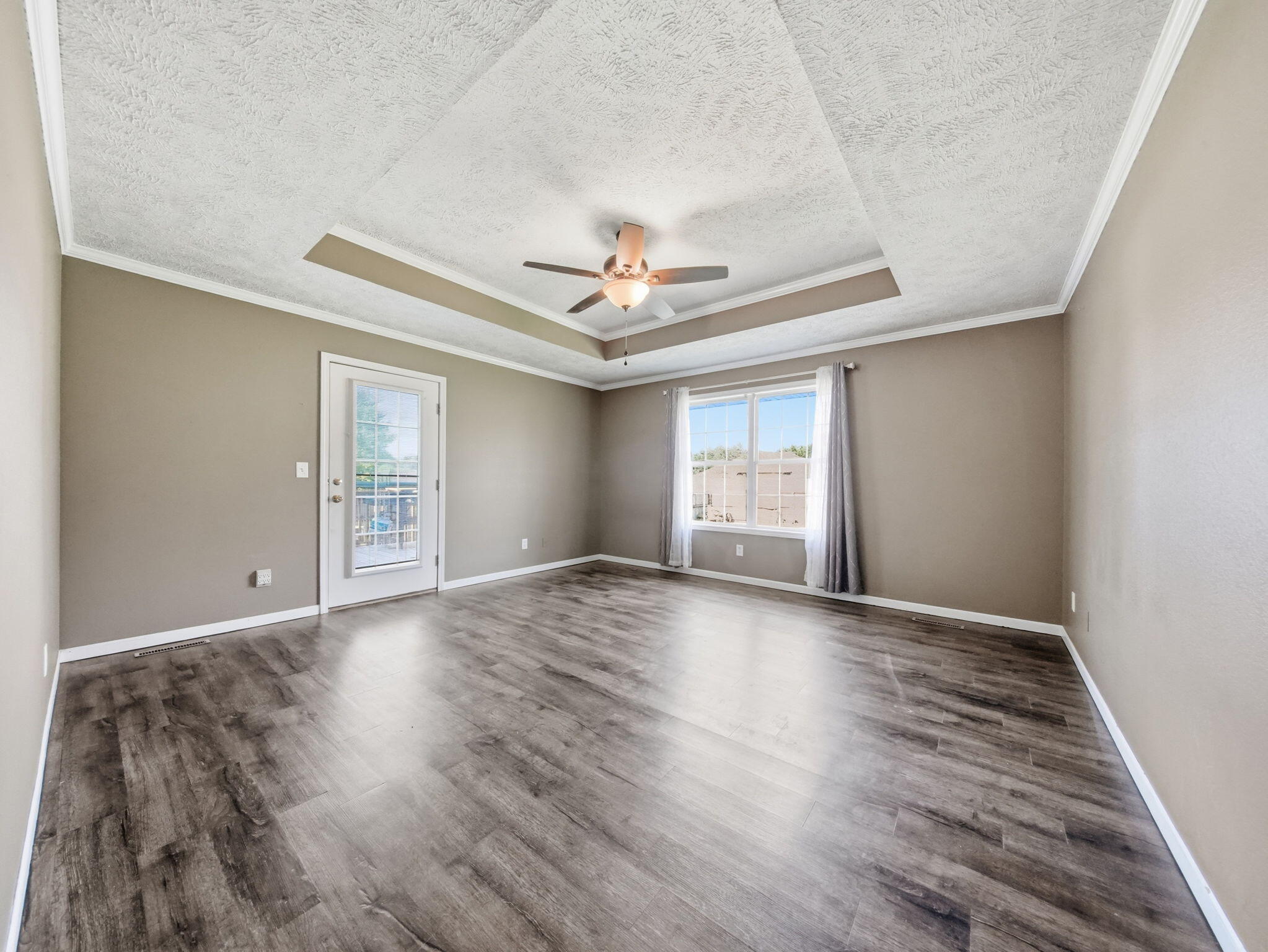 605 West Chandler Drive Property Photo 22