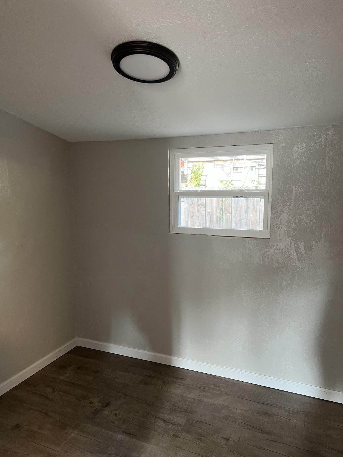 29 South Ball Street Property Photo 9
