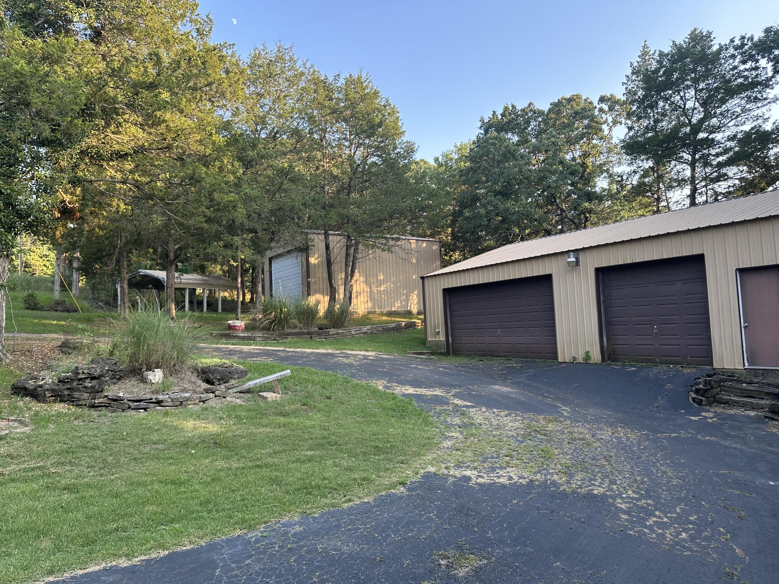 22706 Goshay Drive Property Photo 17
