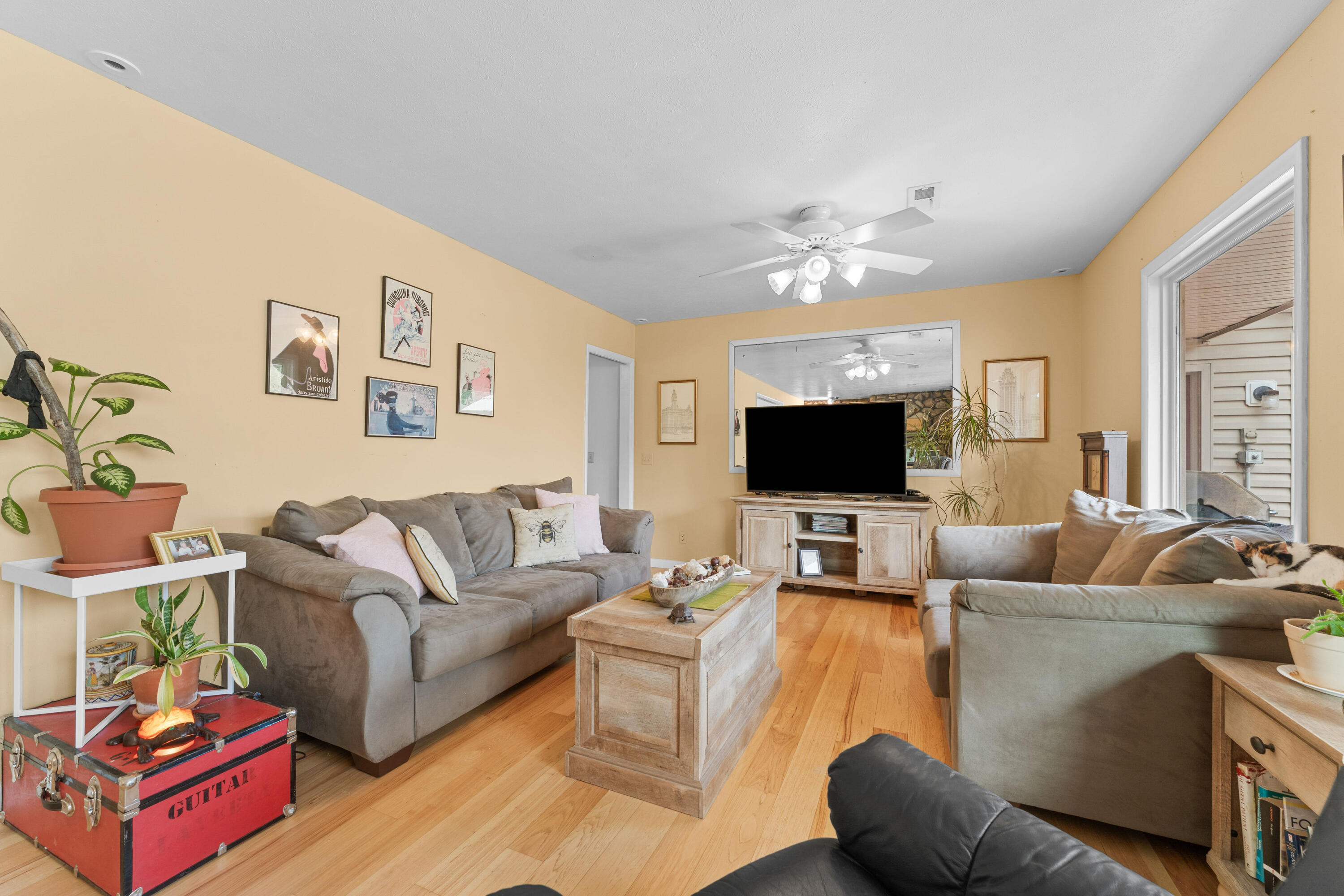 421 Santa Fe Drive Property Photo 17