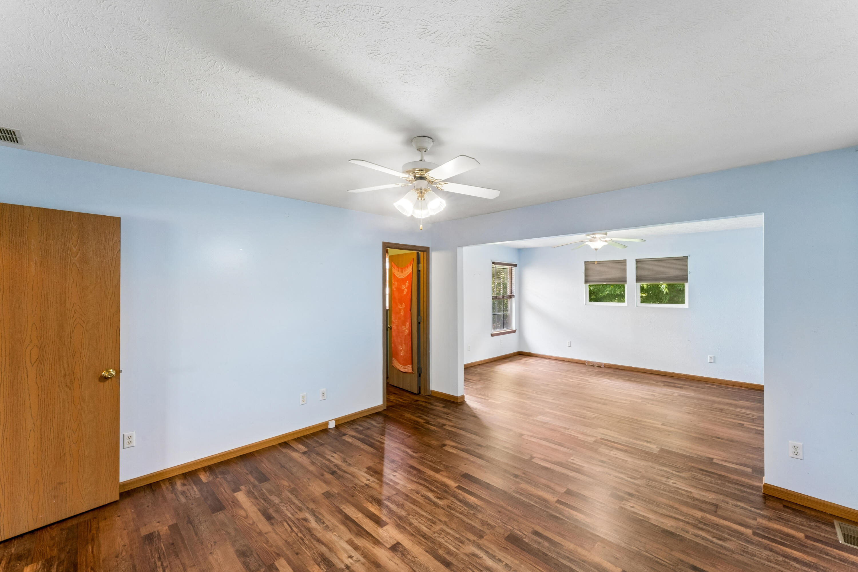 611 South Countryside Avenue Property Photo 11