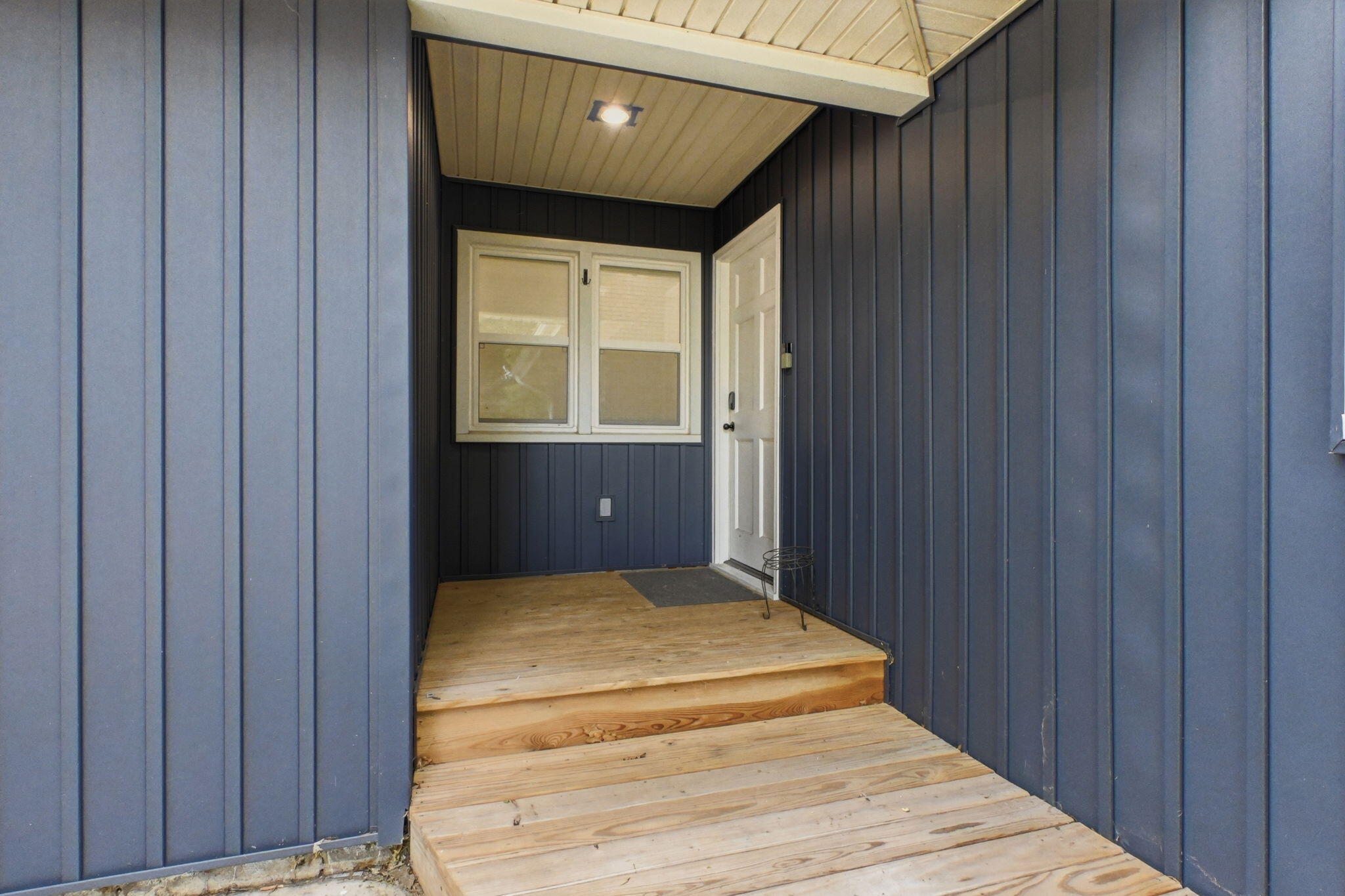 2017 West Northwood Street Property Photo 2