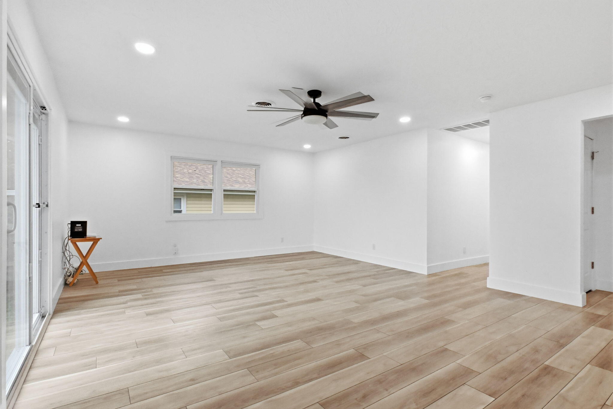 2017 West Northwood Street Property Photo 6