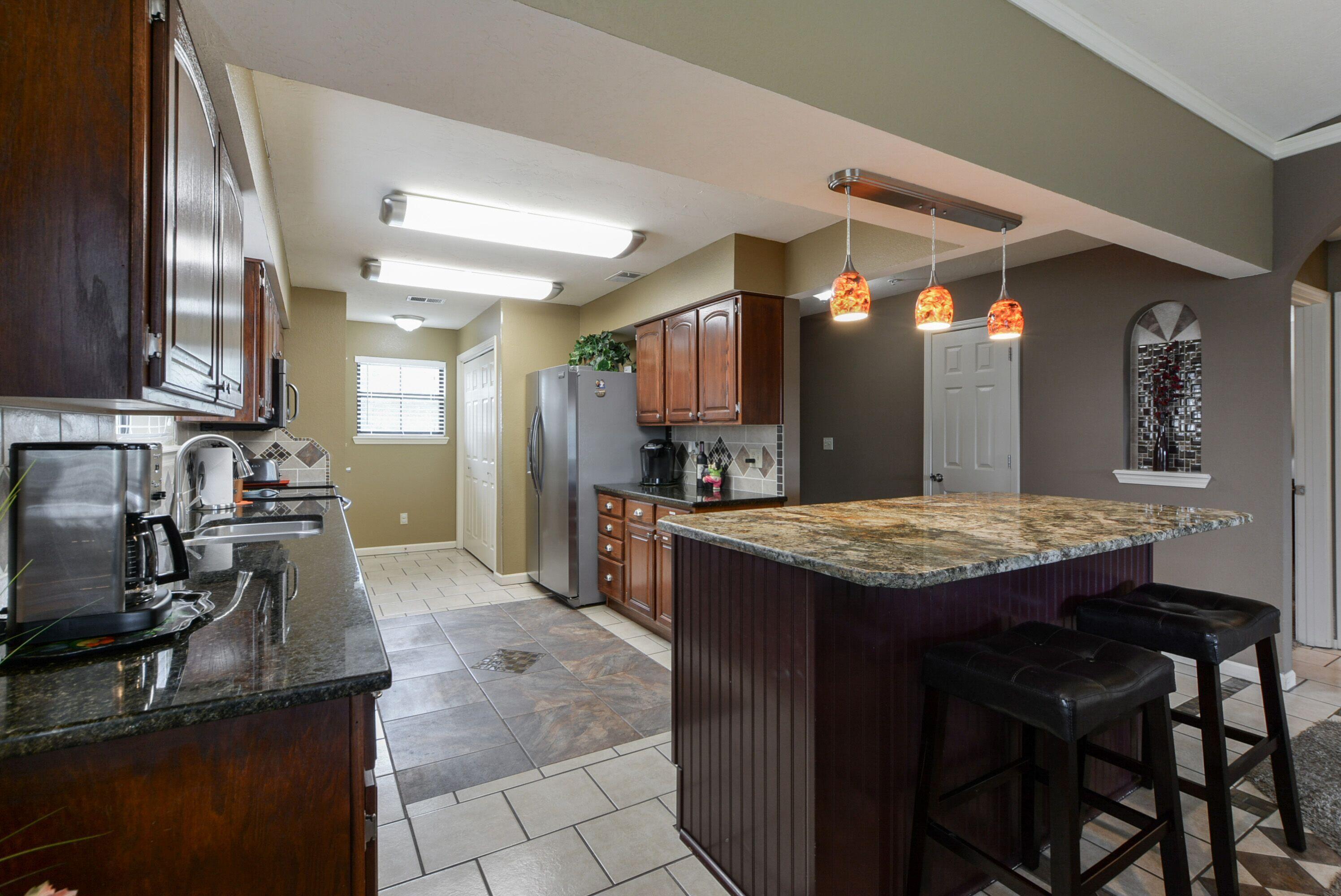 350 Wildwood Drive South 24 Property Photo 15