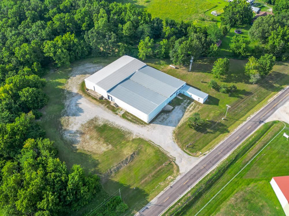 20725 Highway W Property Photo 9