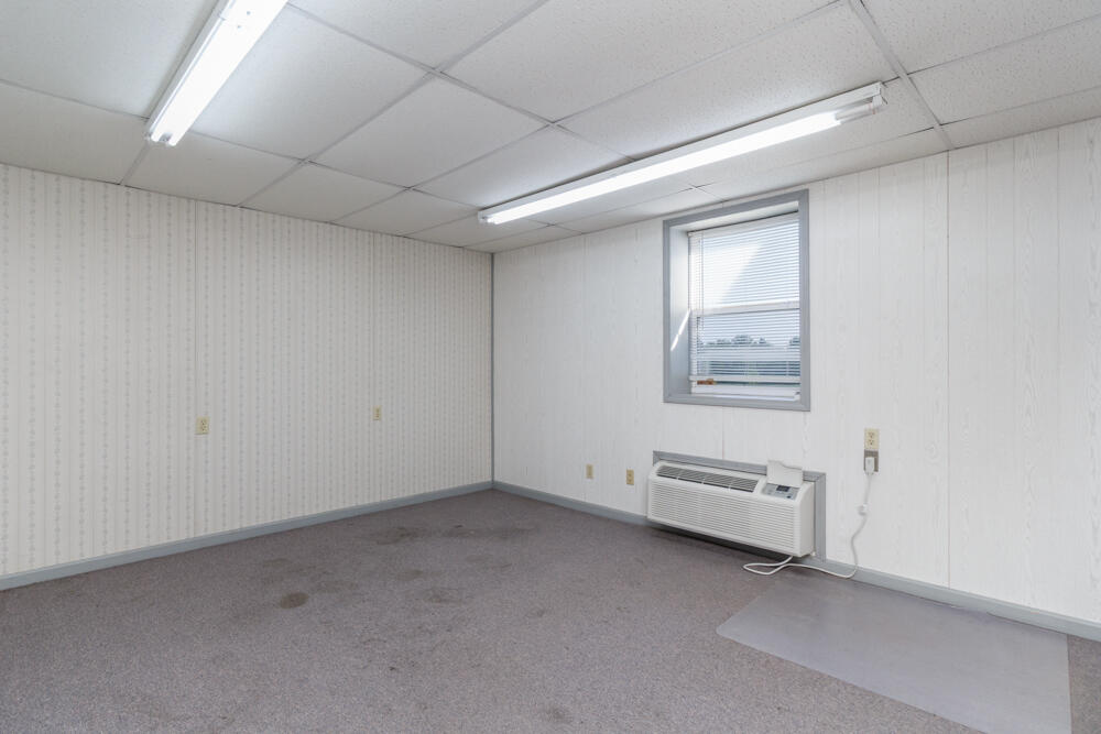 20725 Highway W Property Photo 26